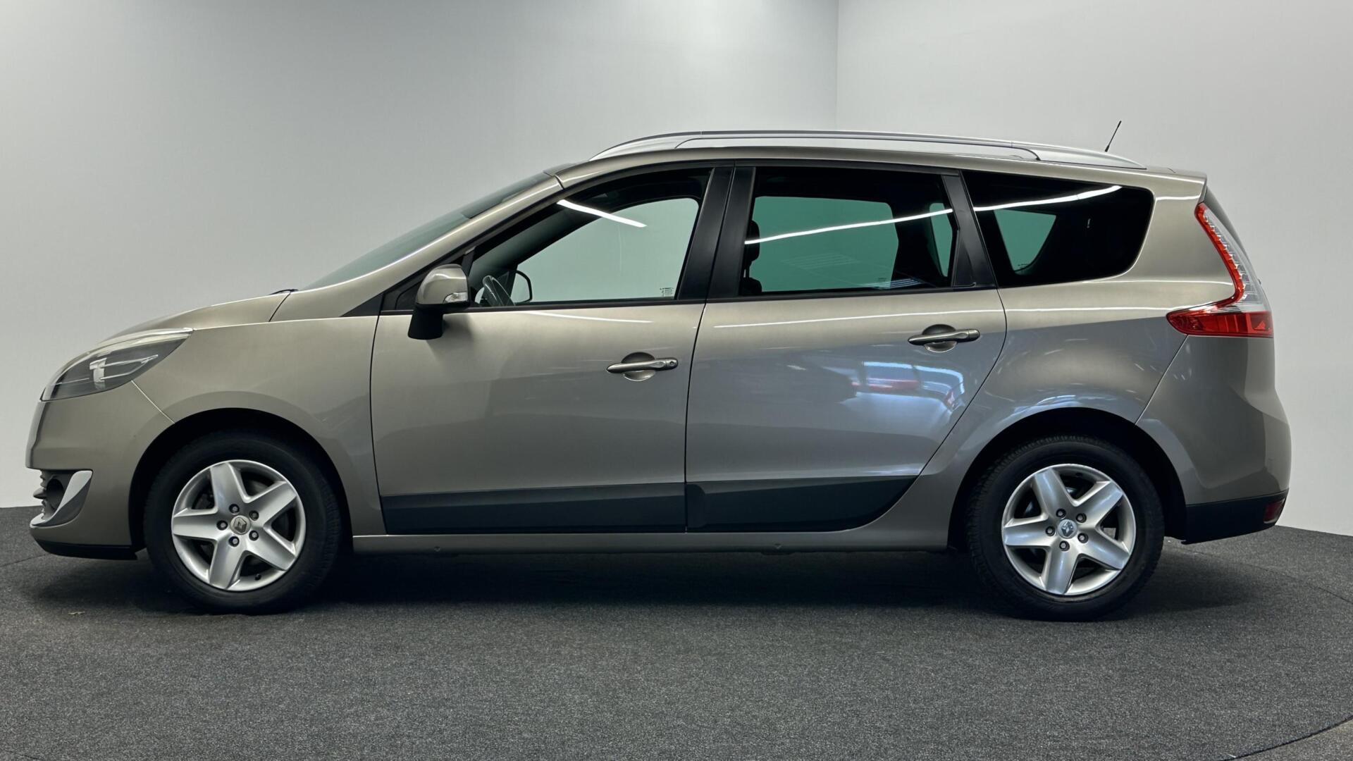 Hoofdafbeelding Renault Scénic