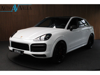 Porsche Cayenne Coupé 3.0 GT Sport Chrono Carbon Softclose Camera Bose Elektr. uitklapbare trekhaak Alcantara binnenhemel 22" LM velgen