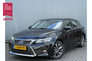 Hoofdafbeelding Lexus CT Lexus CT BWJ 2020 200h Ultimate Edition HYBRID | NAVI | CLIMA | CRUISE | BLUETOOTH | KEYLESS | ISOFIX | LMV | PDC | MULTIFUNCT. STUUR ULTIMATE EDITION