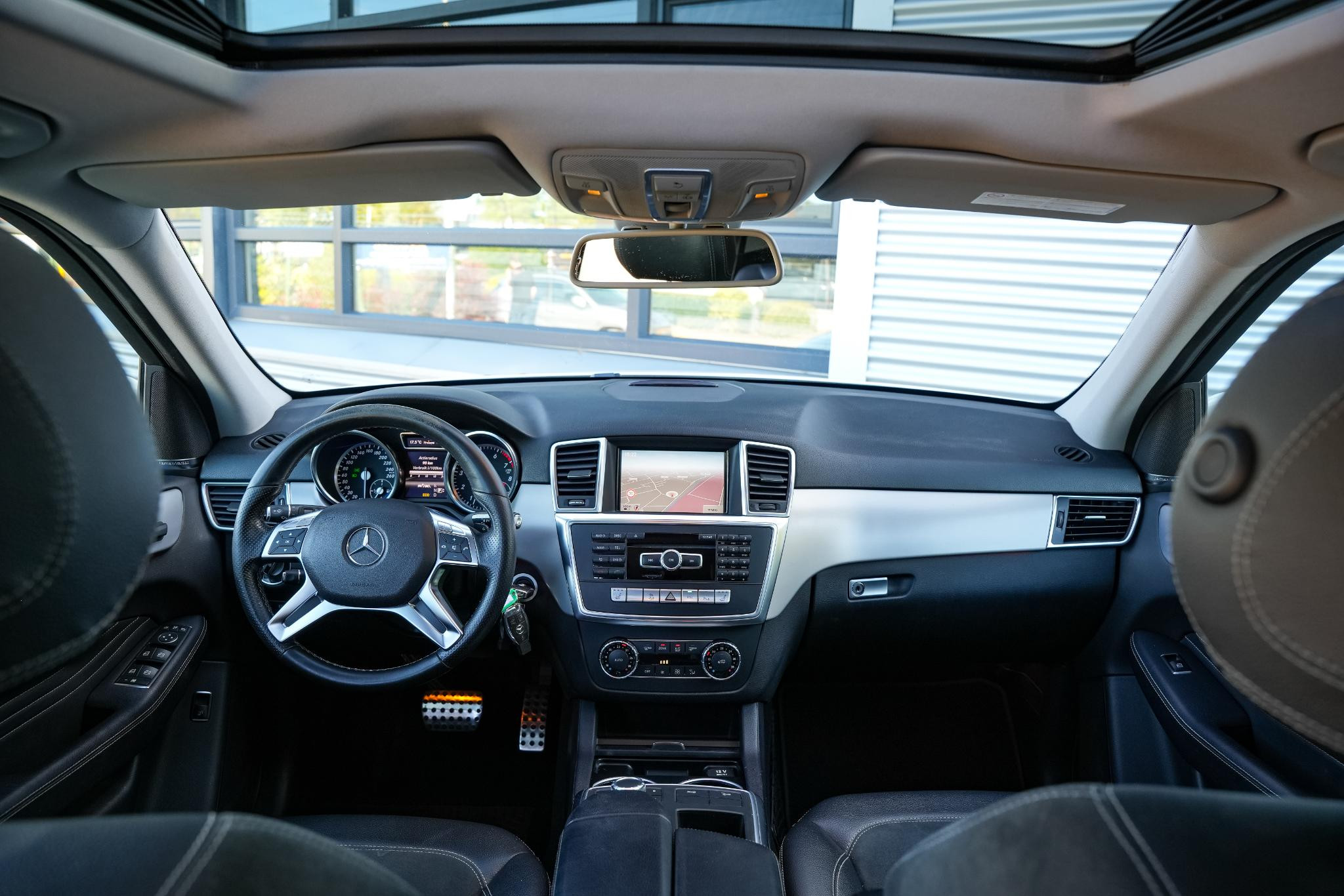 Hoofdafbeelding Mercedes-Benz M-Klasse