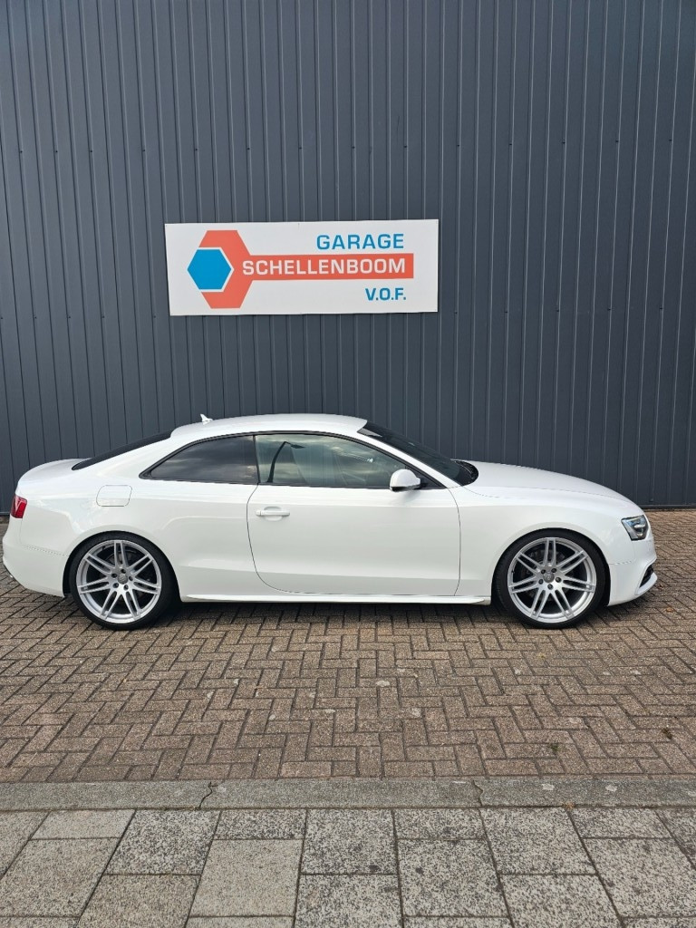 Hoofdafbeelding Audi S5