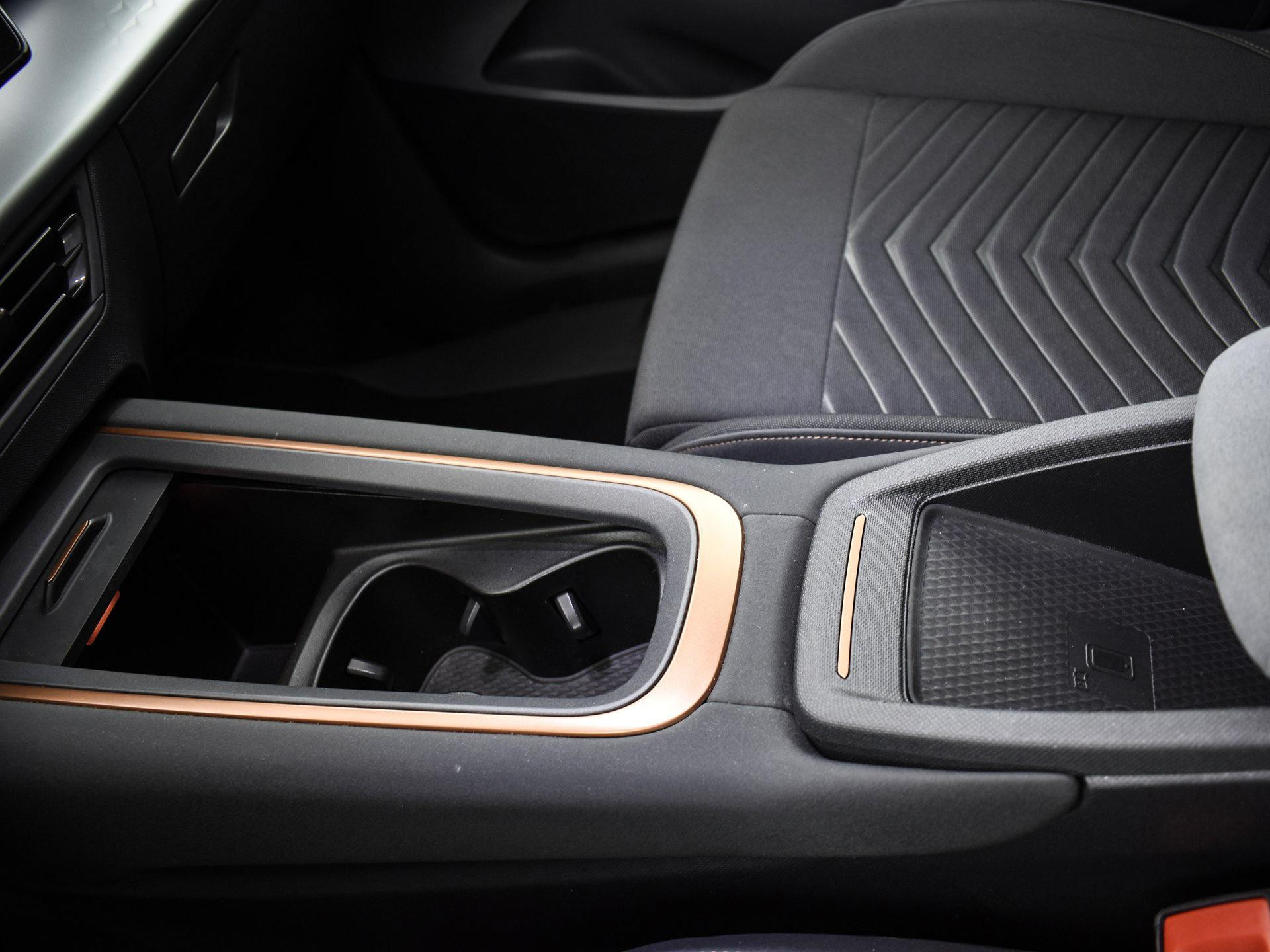 Hoofdafbeelding CUPRA Born