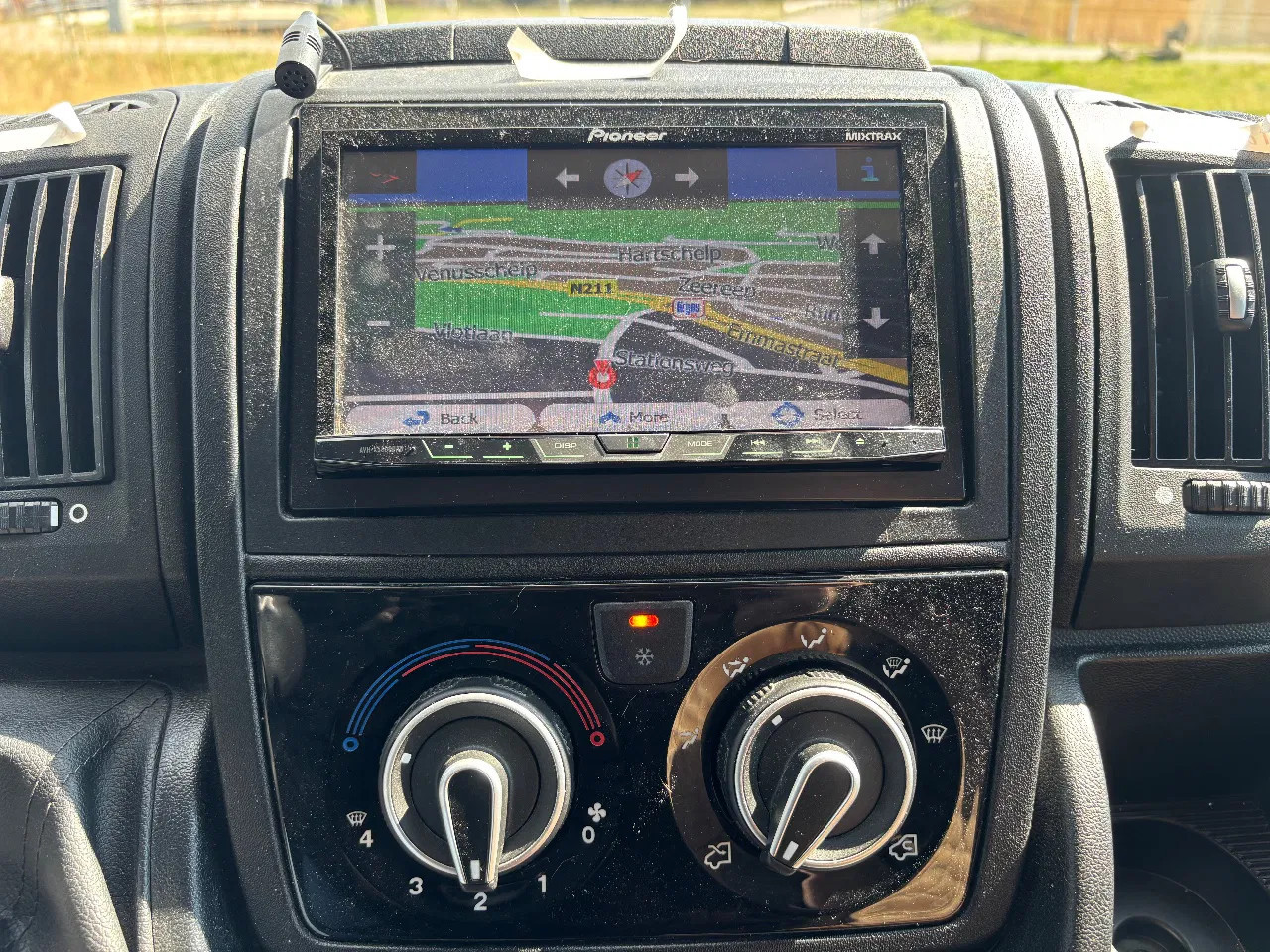 Hoofdafbeelding Bürstner BT7342 30 EDITION IXEO TIME IT734 Camper