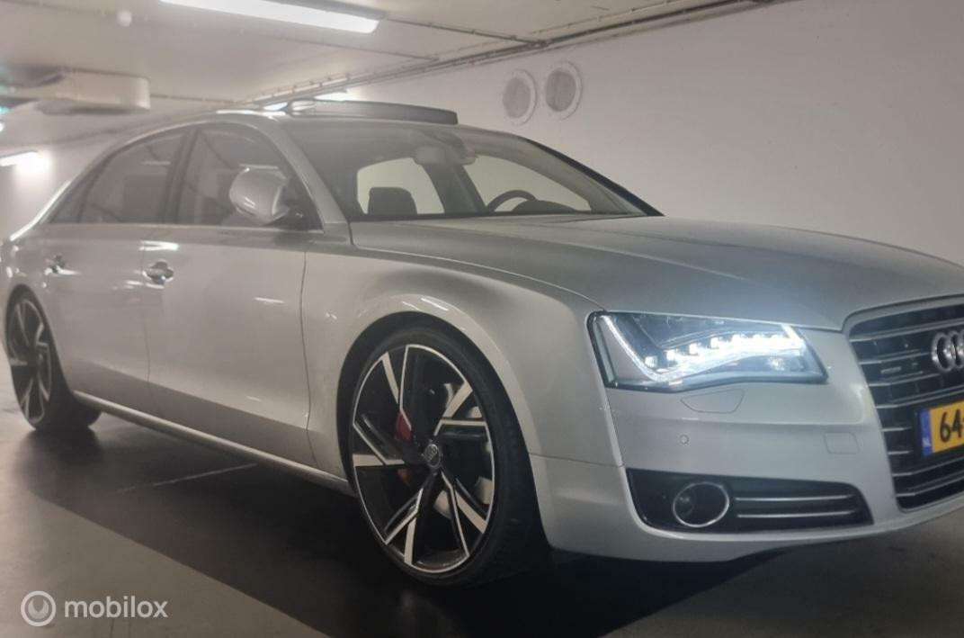 Hoofdafbeelding Audi A8