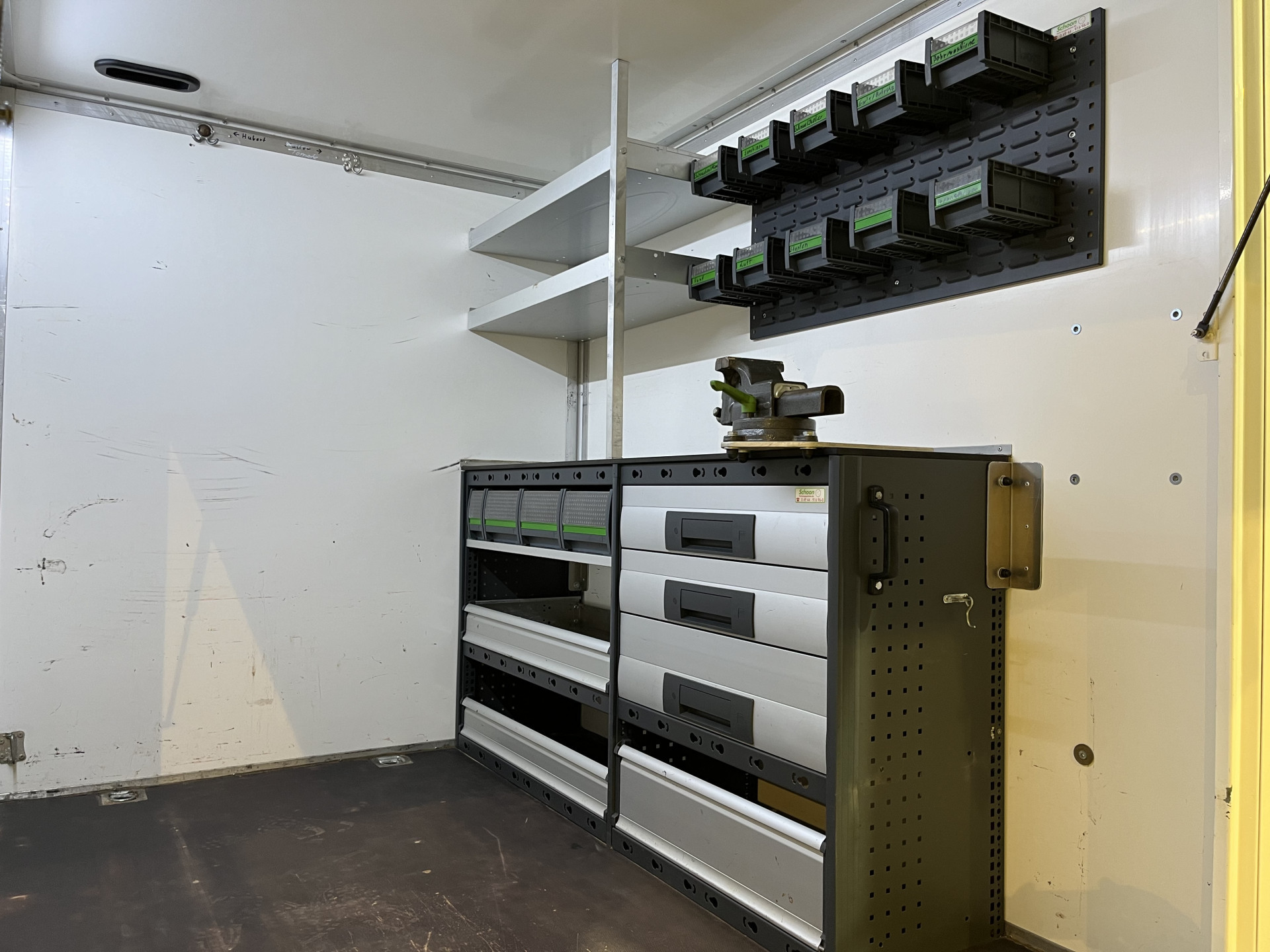 Hoofdafbeelding Iveco 65C18