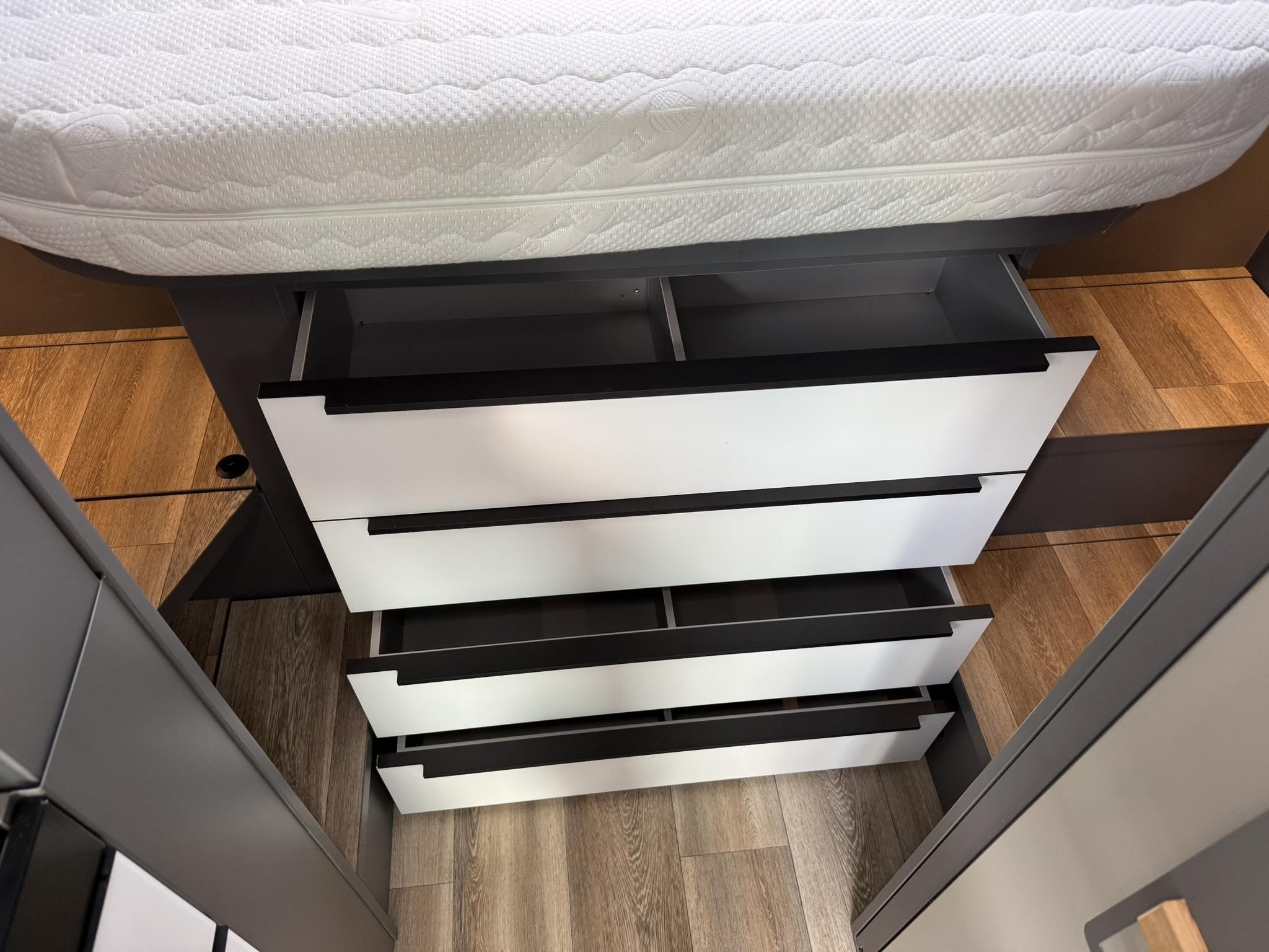 Hoofdafbeelding Niesmann+Bischoff ISmove 7.3 Clouline NIEUW