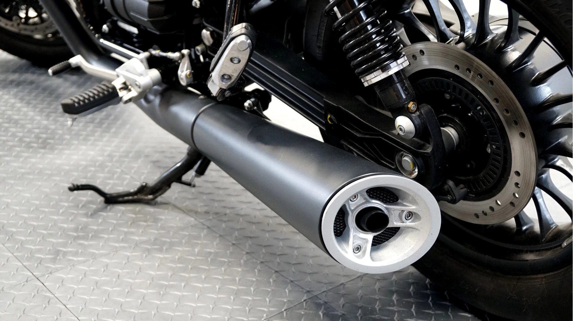 Hoofdafbeelding Moto Guzzi V9