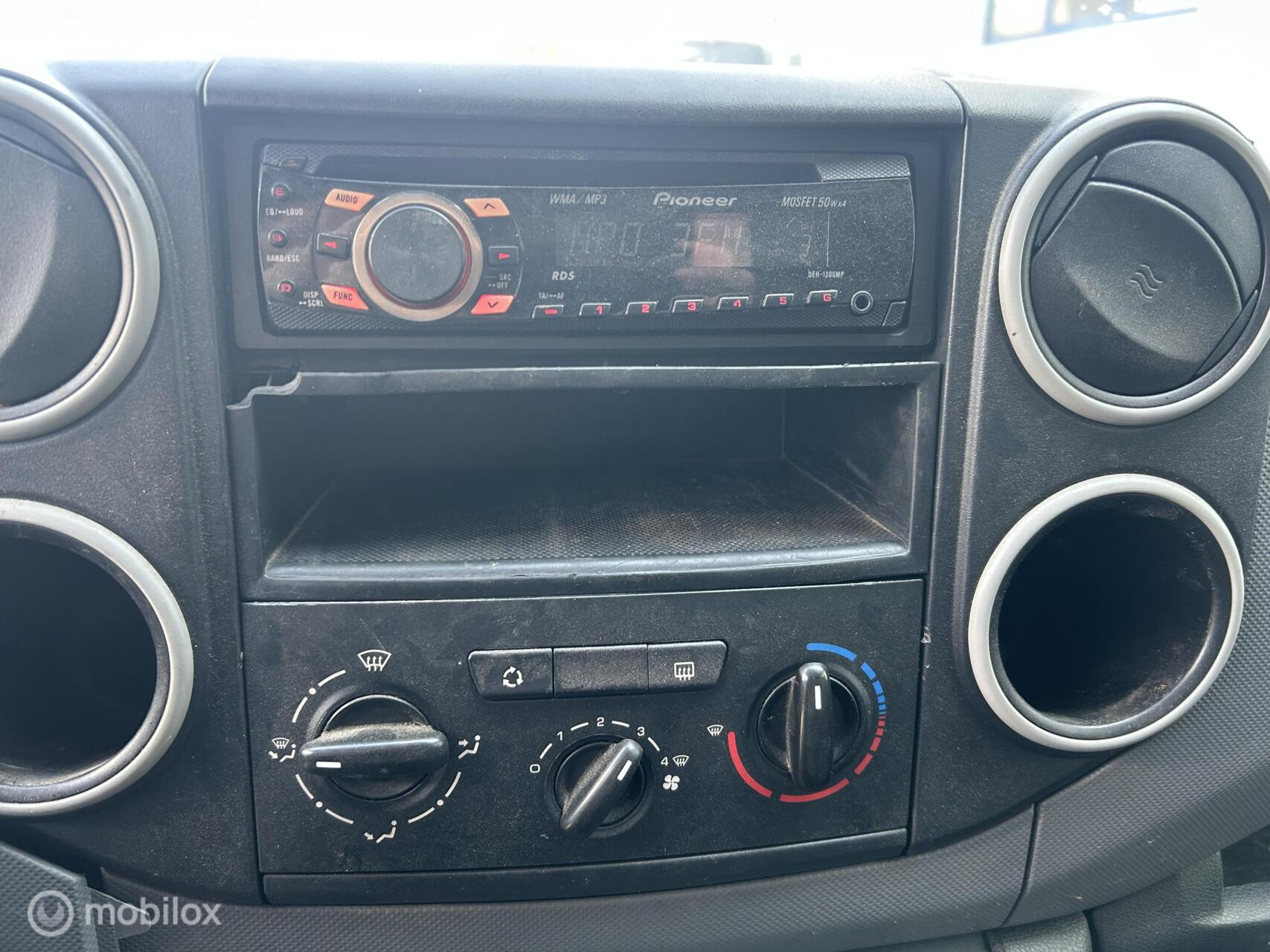 Hoofdafbeelding Peugeot Partner