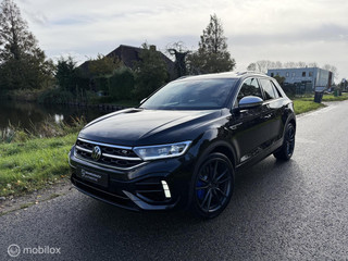 Volkswagen T-Roc 2.0 TSI 4Motion R / Akra / Pano / IQ Light