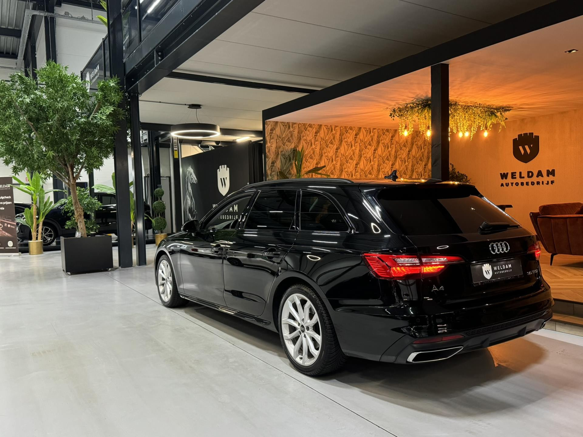 Hoofdafbeelding Audi A4