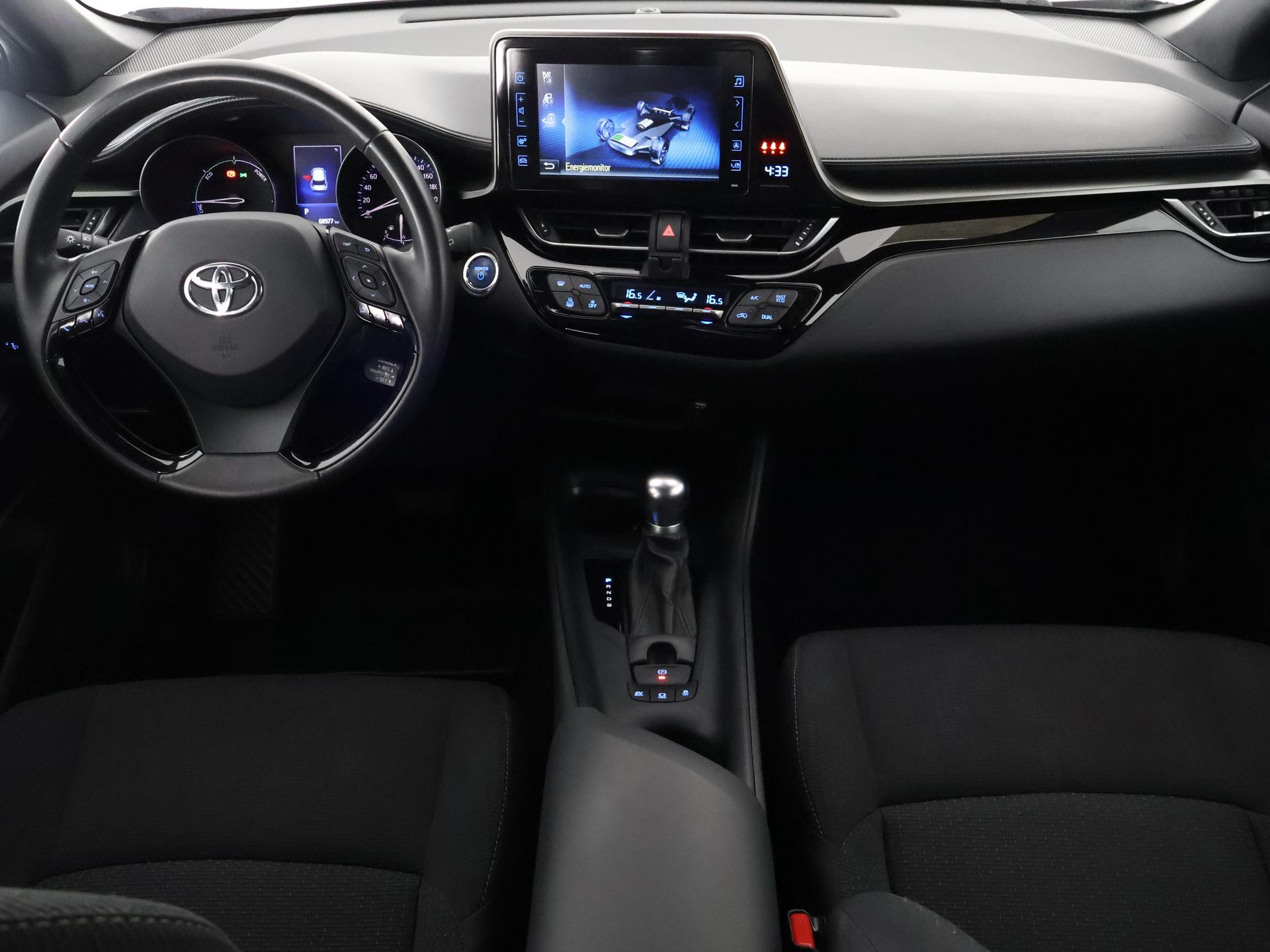 Hoofdafbeelding Toyota C-HR