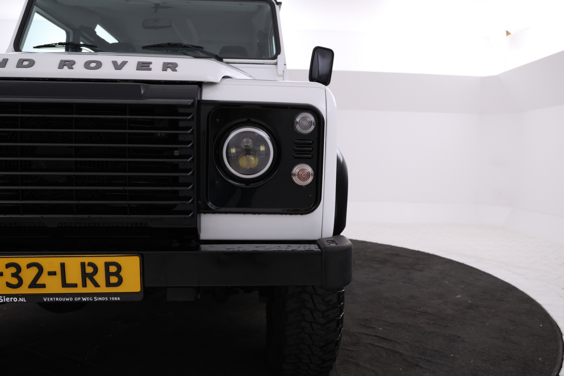 Hoofdafbeelding Land Rover Defender