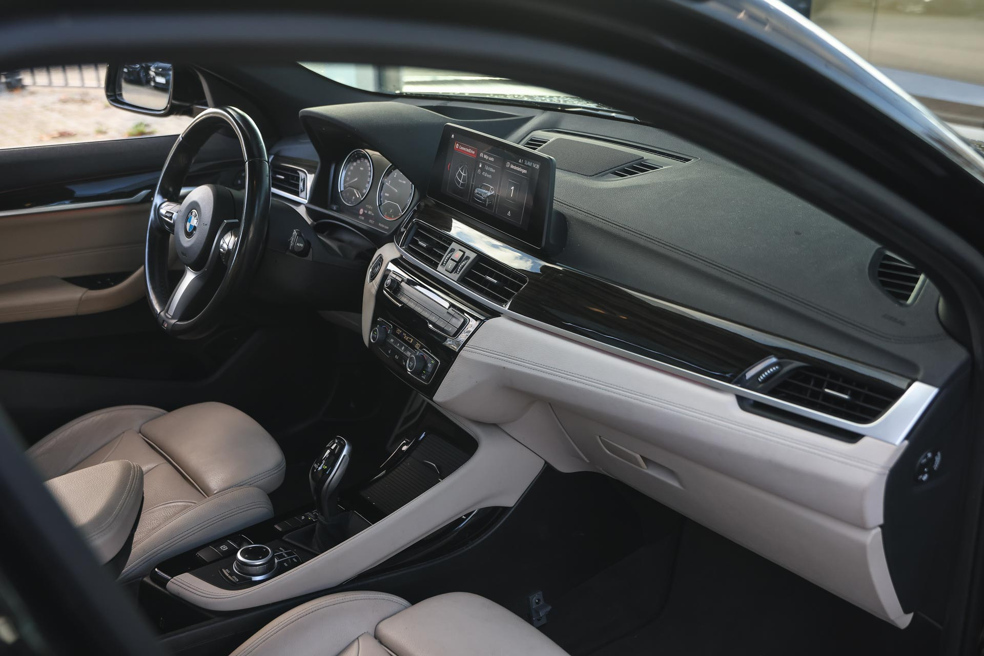 Hoofdafbeelding BMW X2