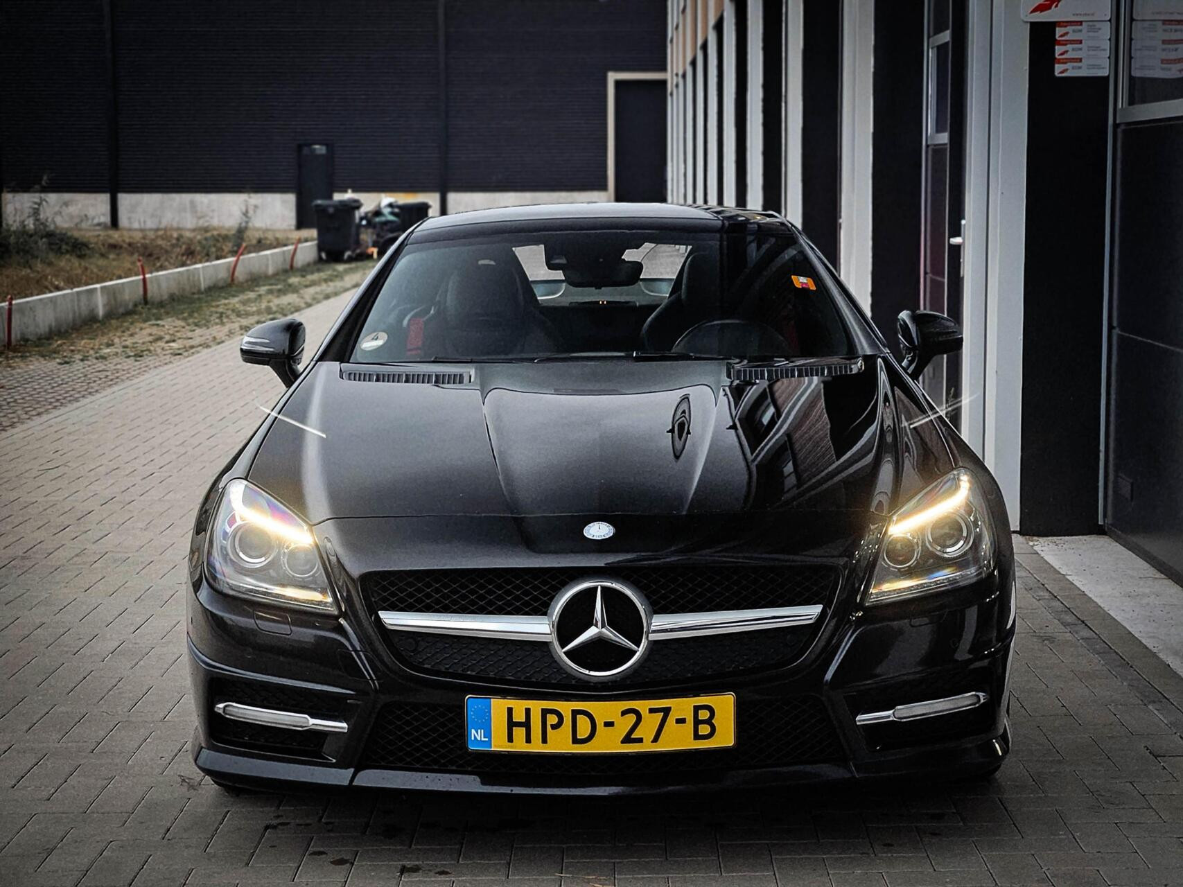 Hoofdafbeelding Mercedes-Benz SLK