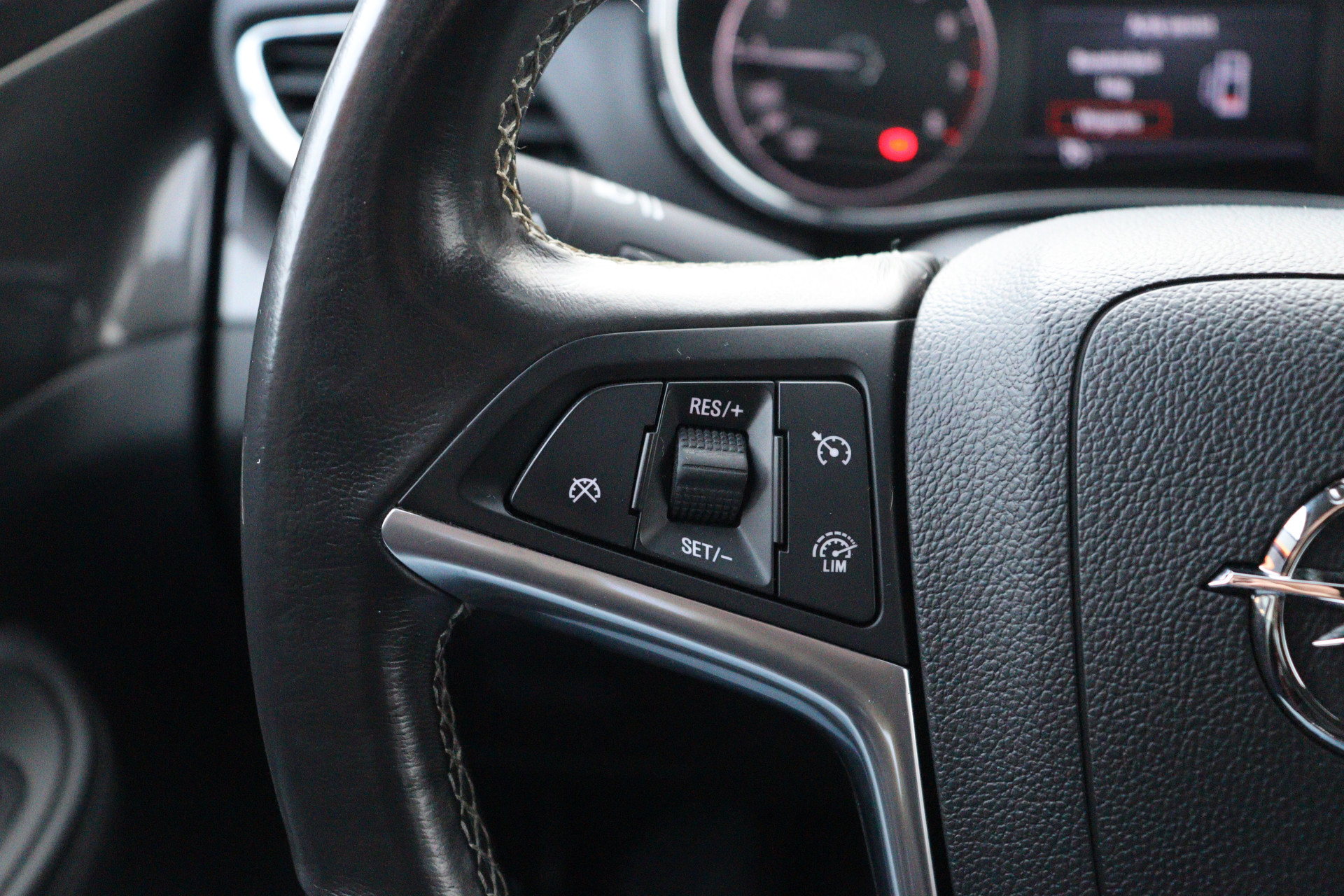 Hoofdafbeelding Opel Mokka X