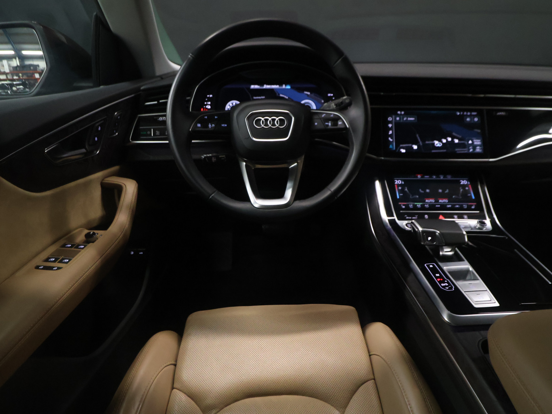 Hoofdafbeelding Audi Q8