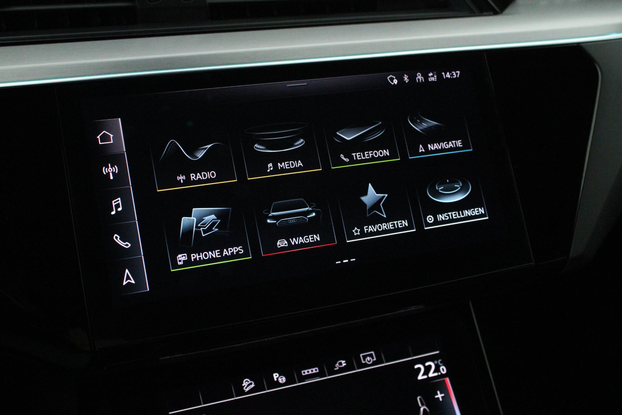 Hoofdafbeelding Audi Q8 Sportback e-tron