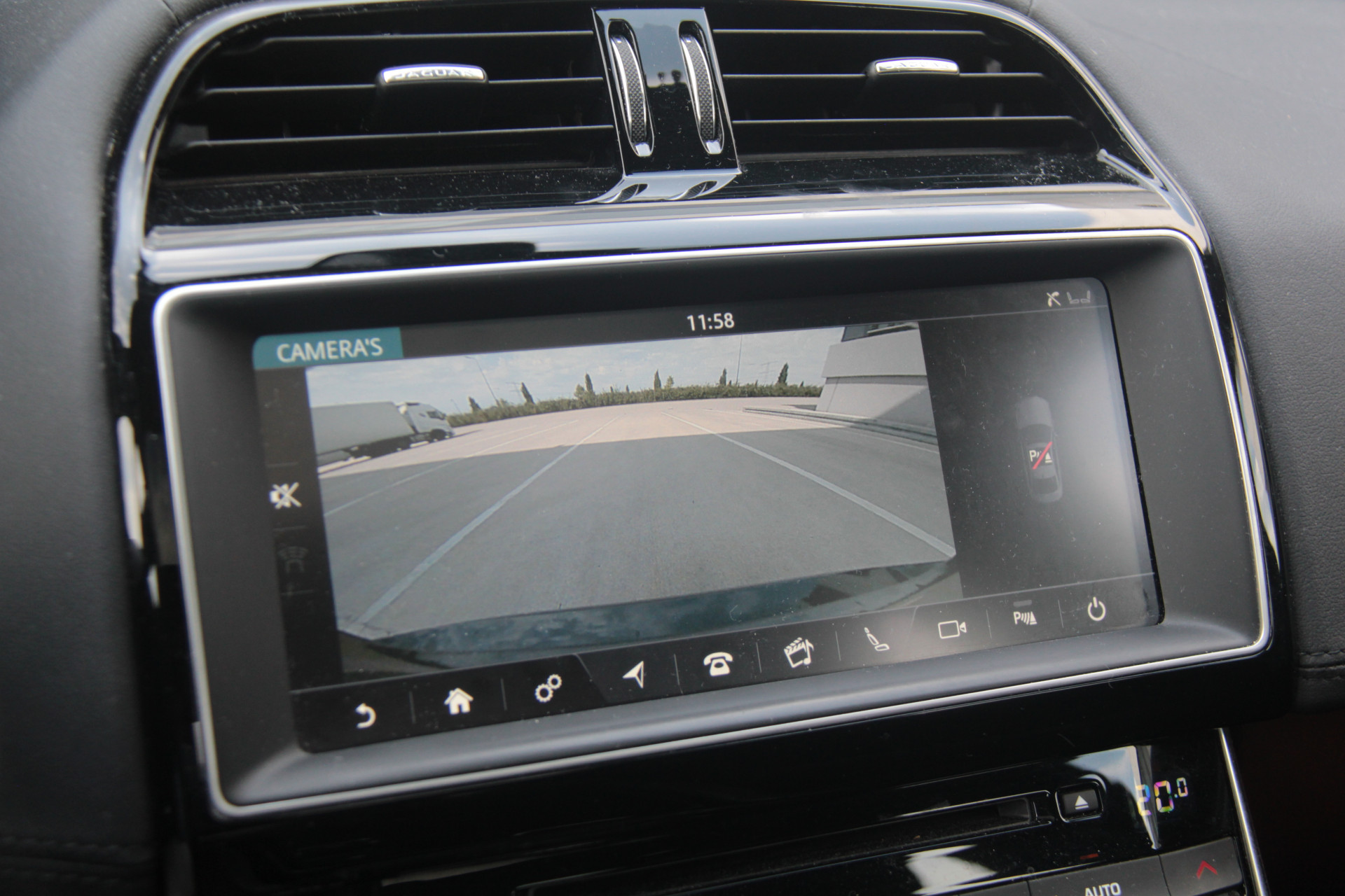 Hoofdafbeelding Jaguar XE