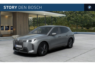 BMW iX xDrive45 M Sport / Trekhaak / Adaptief onderstel / Stoelventilatie / Parking Assistant Professional / Adaptieve LED / Comfort Access / Live Cockpit Professional