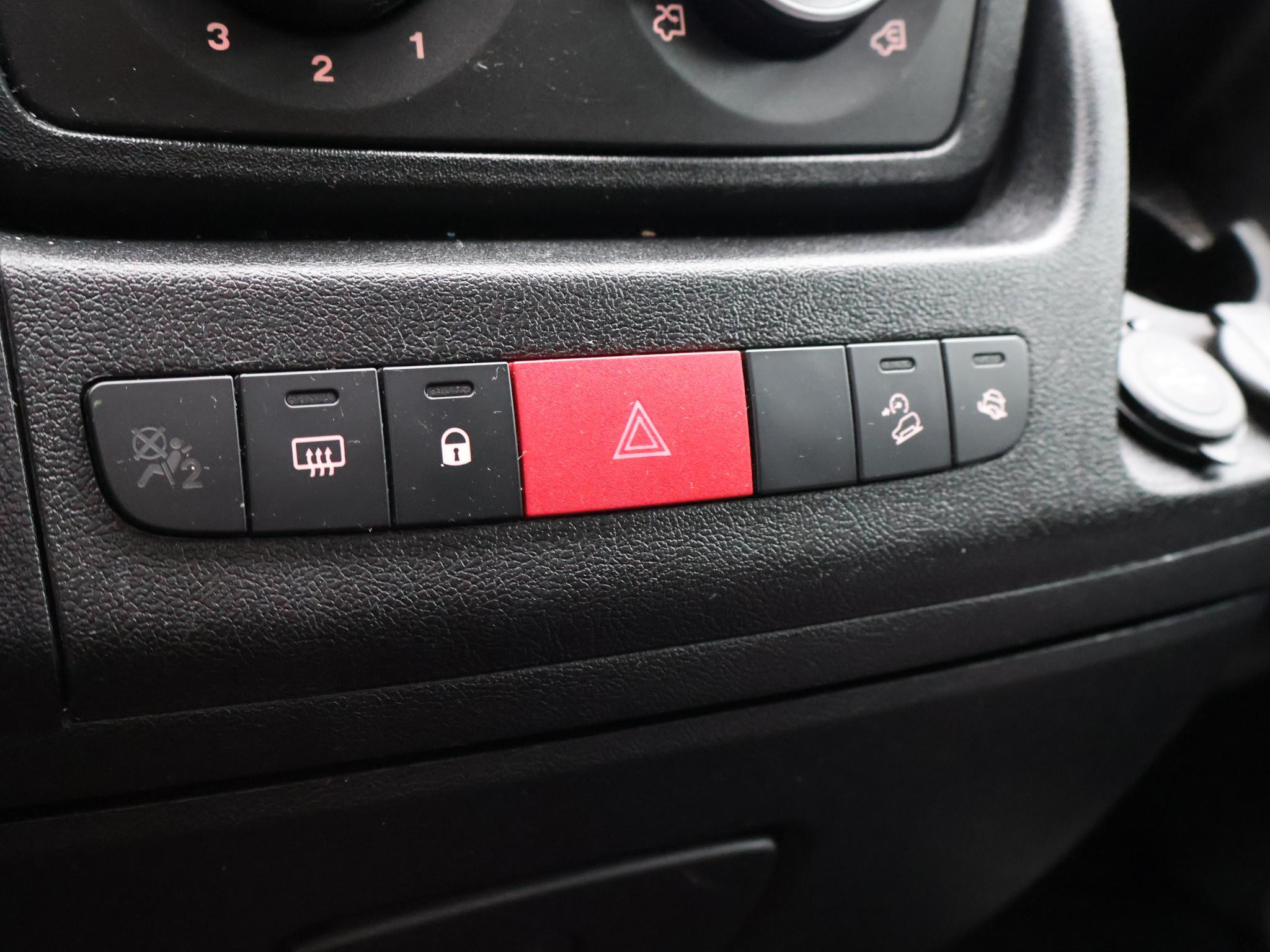 Hoofdafbeelding Pössl Summit 640