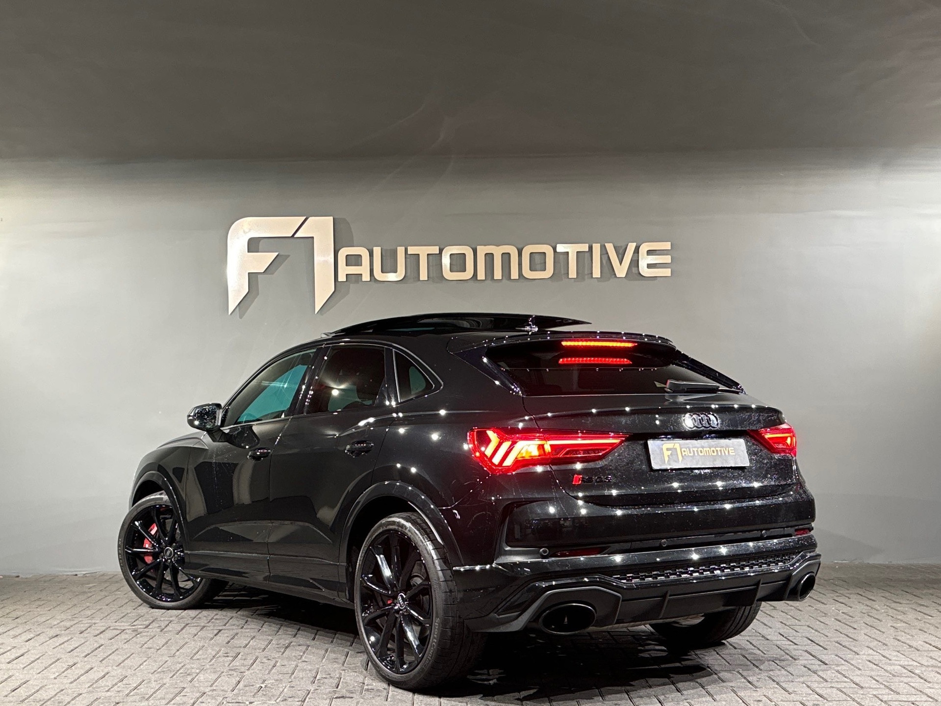 Hoofdafbeelding Audi RSQ3