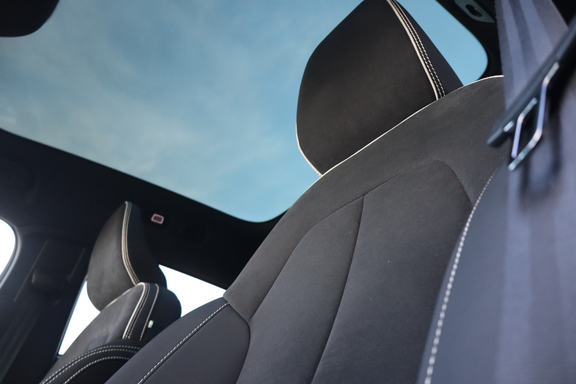 Hoofdafbeelding Volvo C40