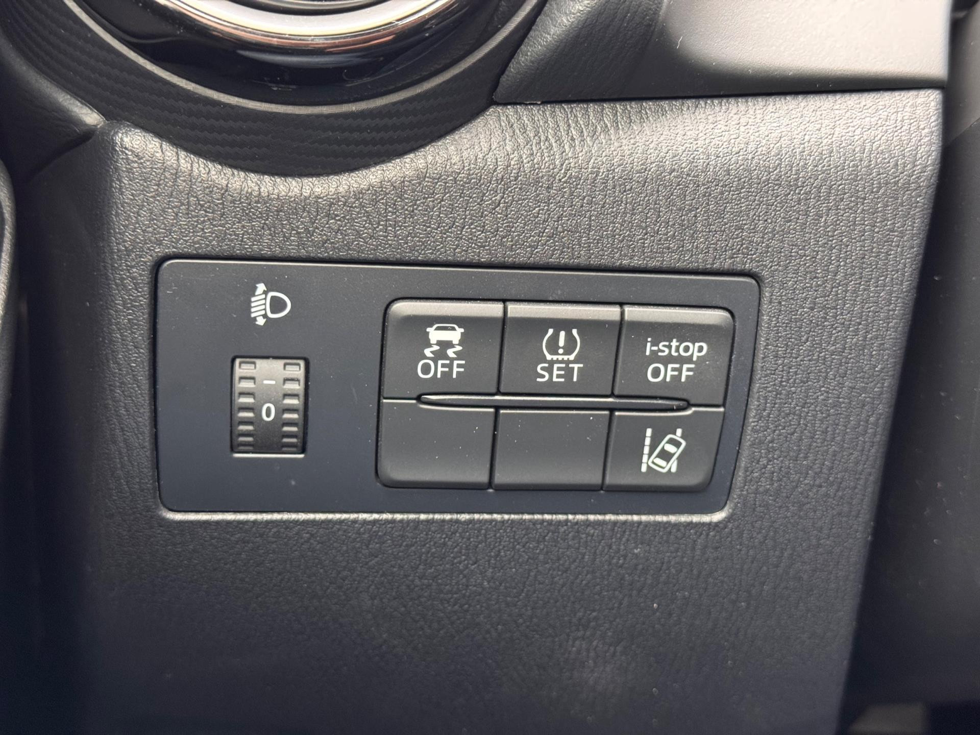 Hoofdafbeelding Mazda 2