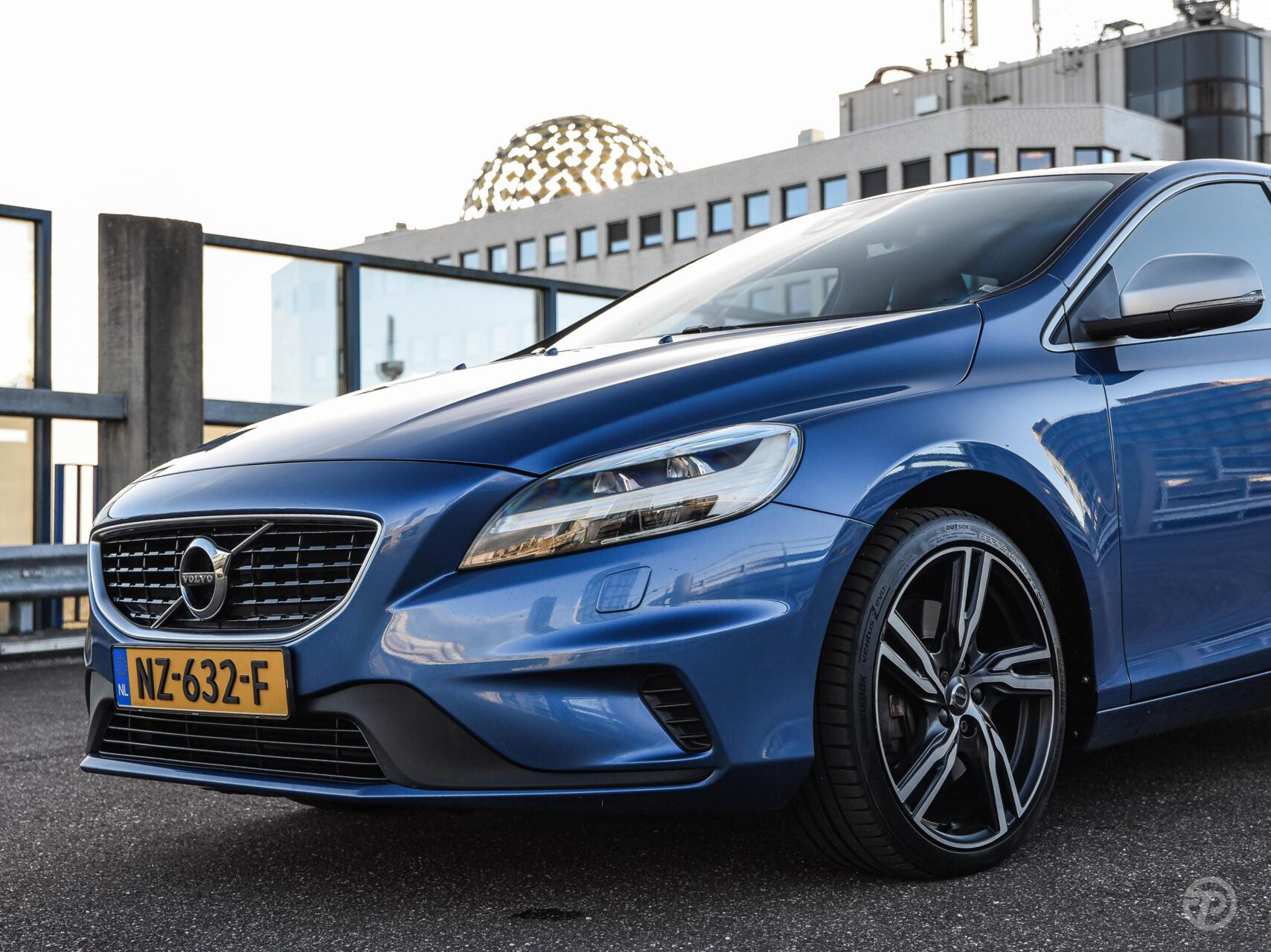 Hoofdafbeelding Volvo V40