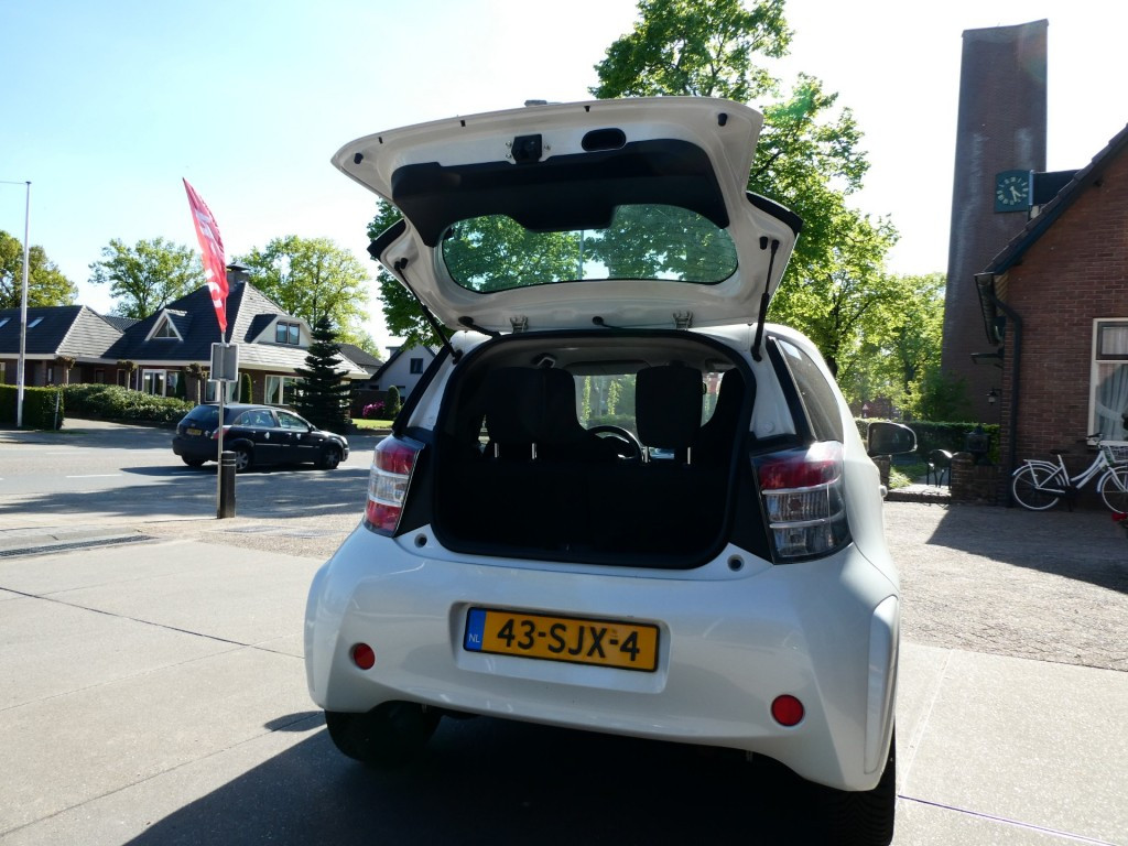 Hoofdafbeelding Toyota iQ