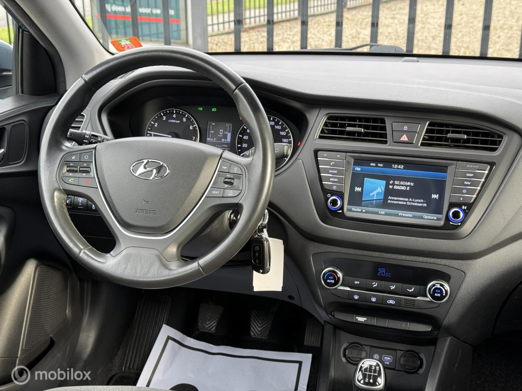 Hoofdafbeelding Hyundai i20