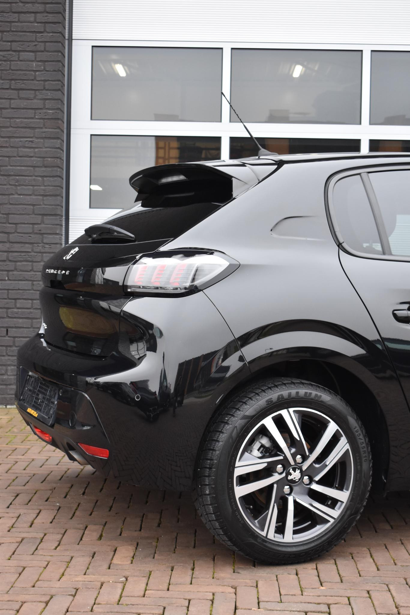 Hoofdafbeelding Peugeot 208