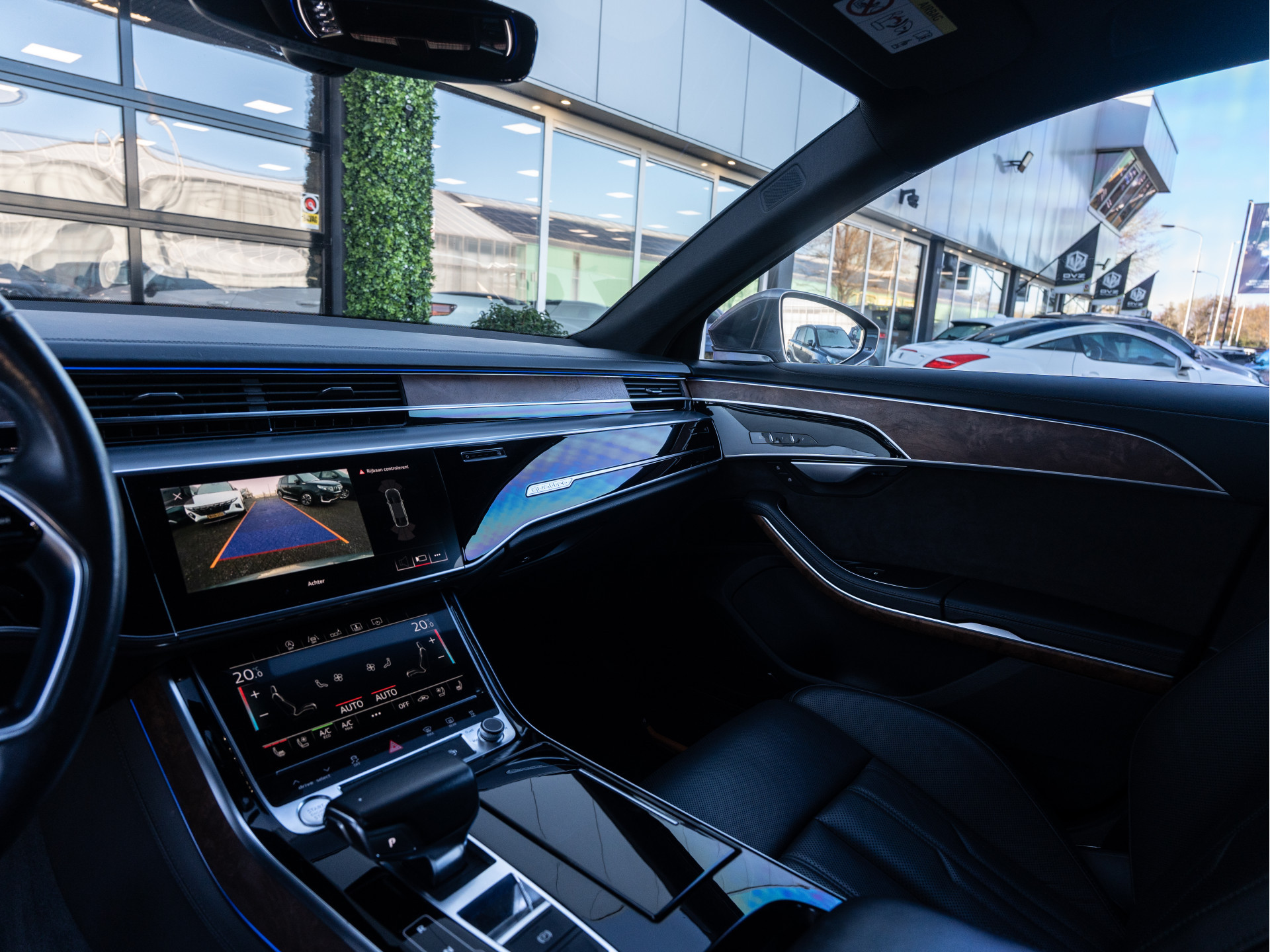 Hoofdafbeelding Audi A8