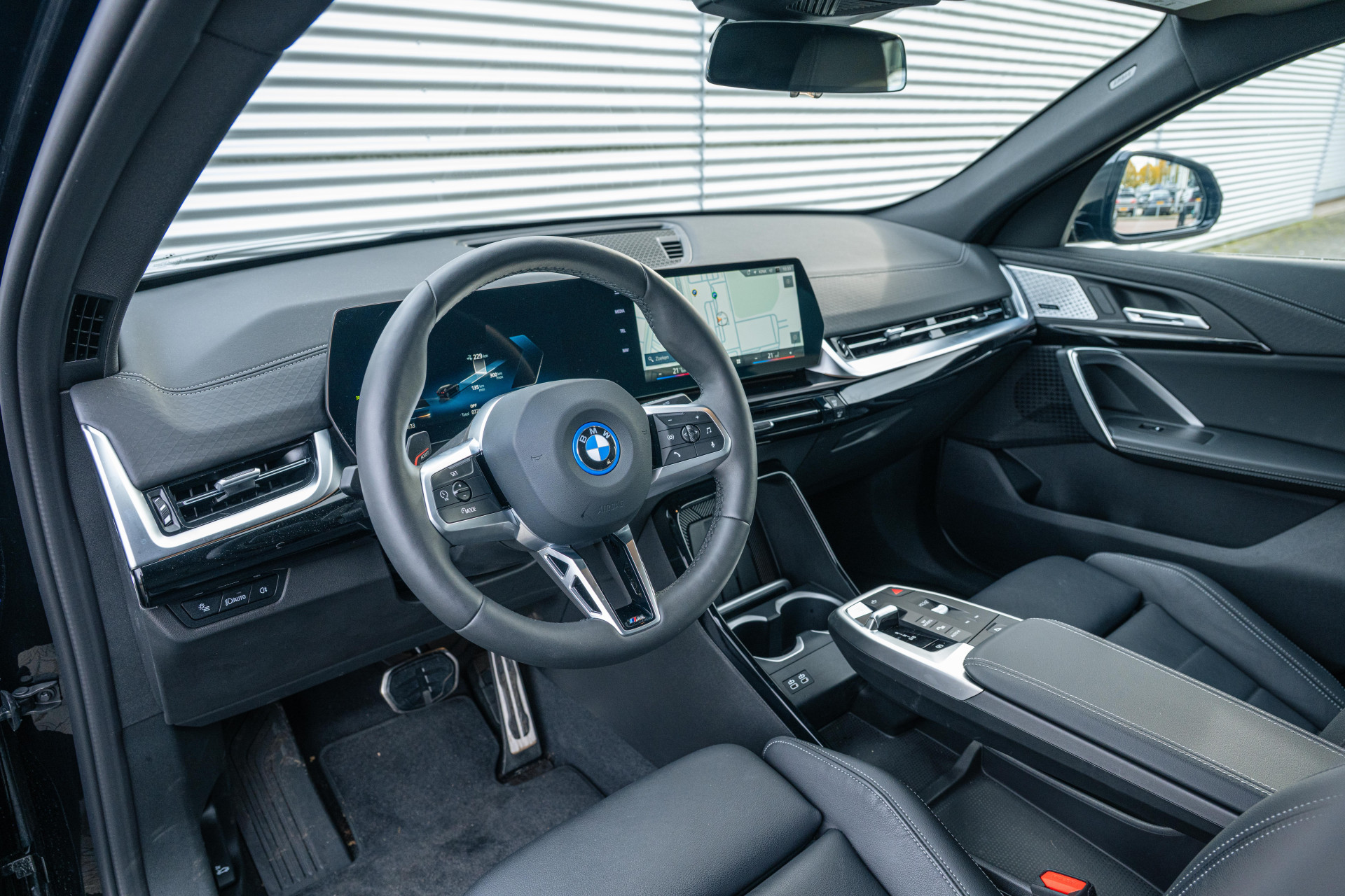 Hoofdafbeelding BMW iX2