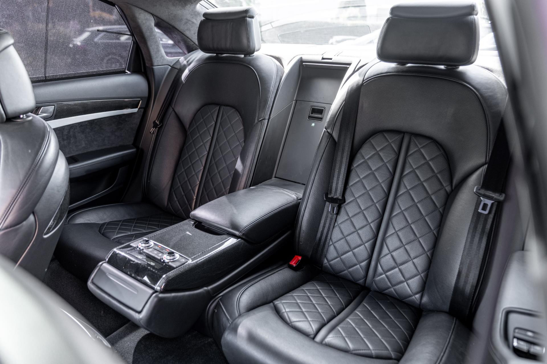 Hoofdafbeelding Audi S8