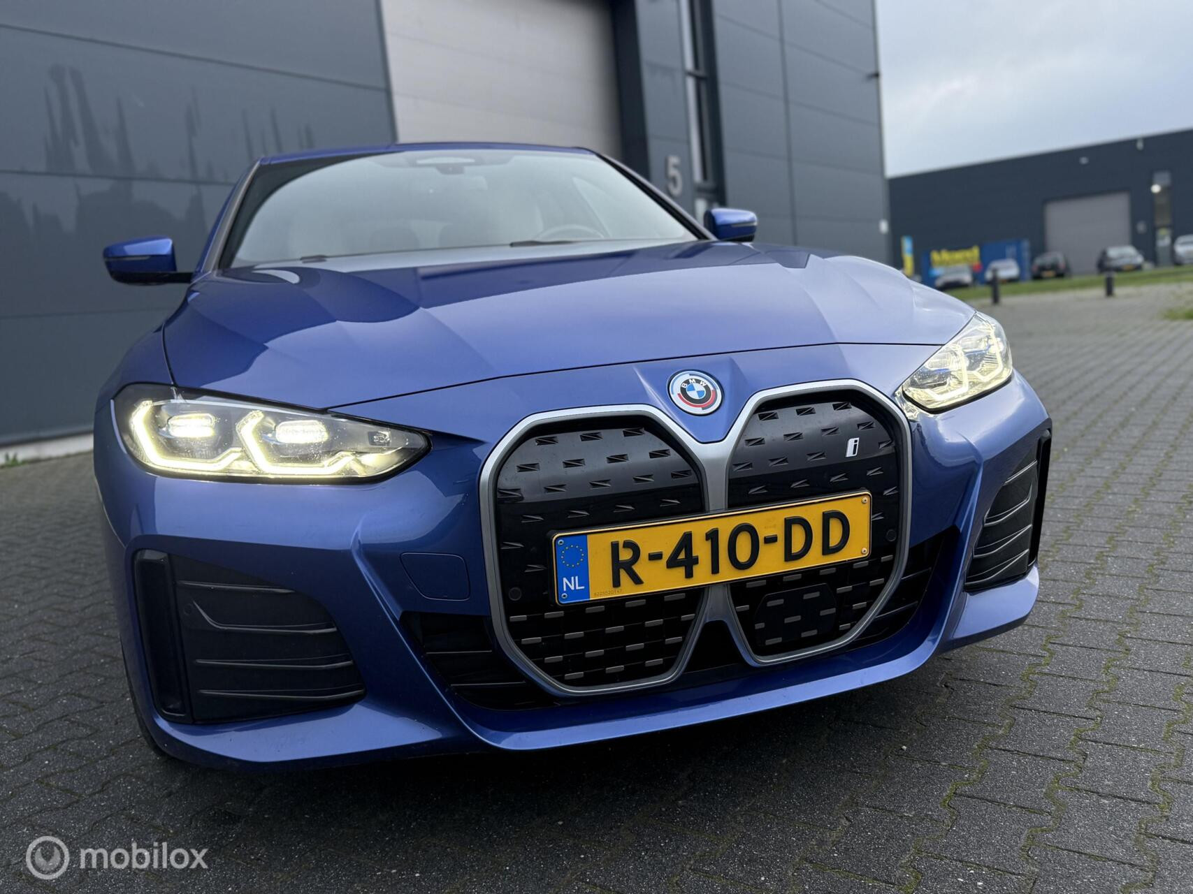 Hoofdafbeelding BMW i4