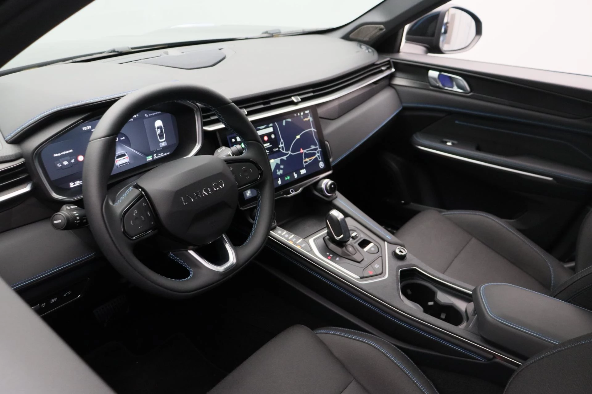 Hoofdafbeelding Lynk & Co 01