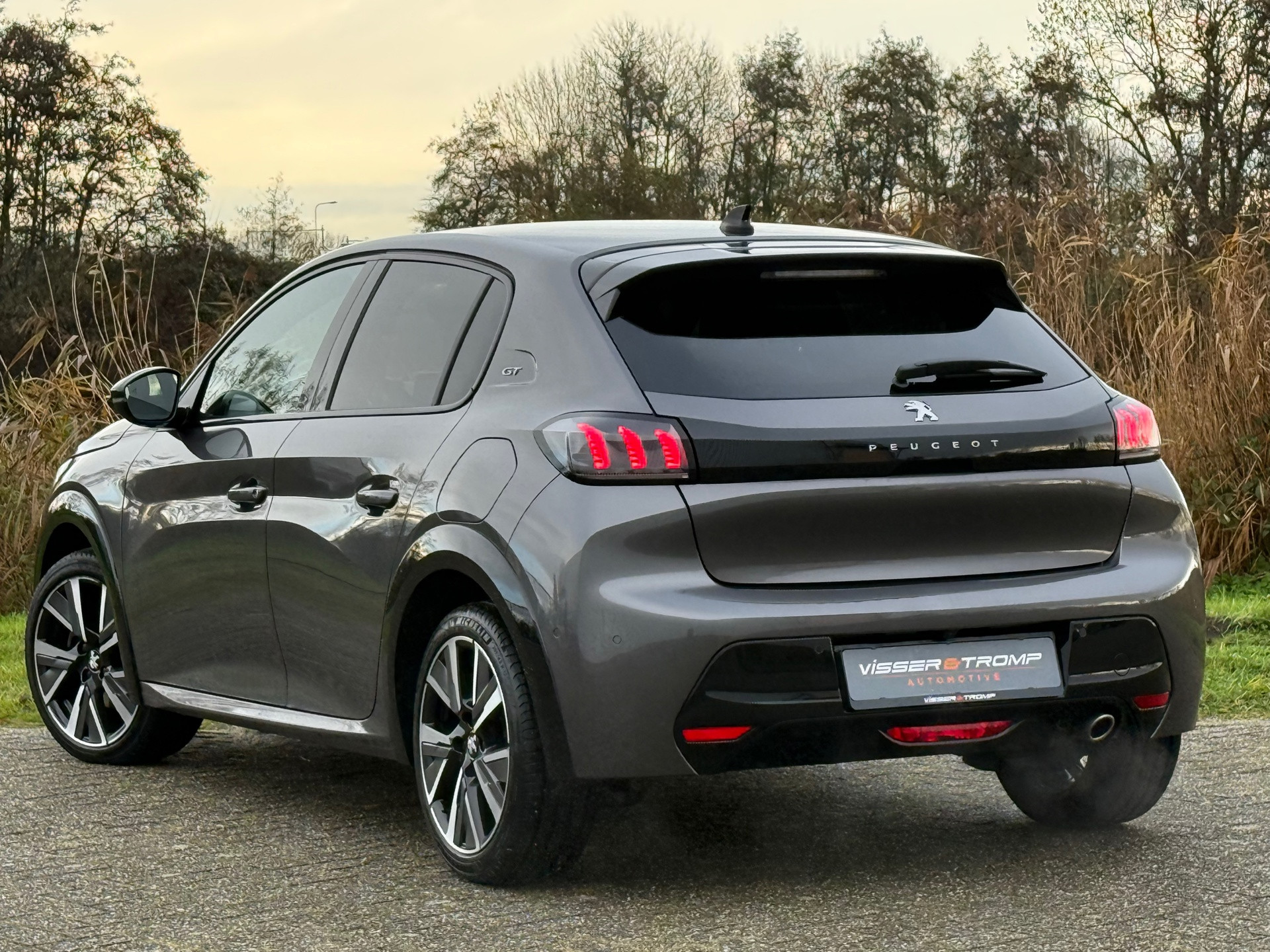 Hoofdafbeelding Peugeot 208