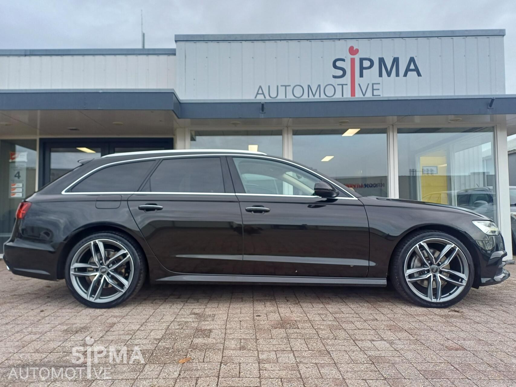 Hoofdafbeelding Audi A6