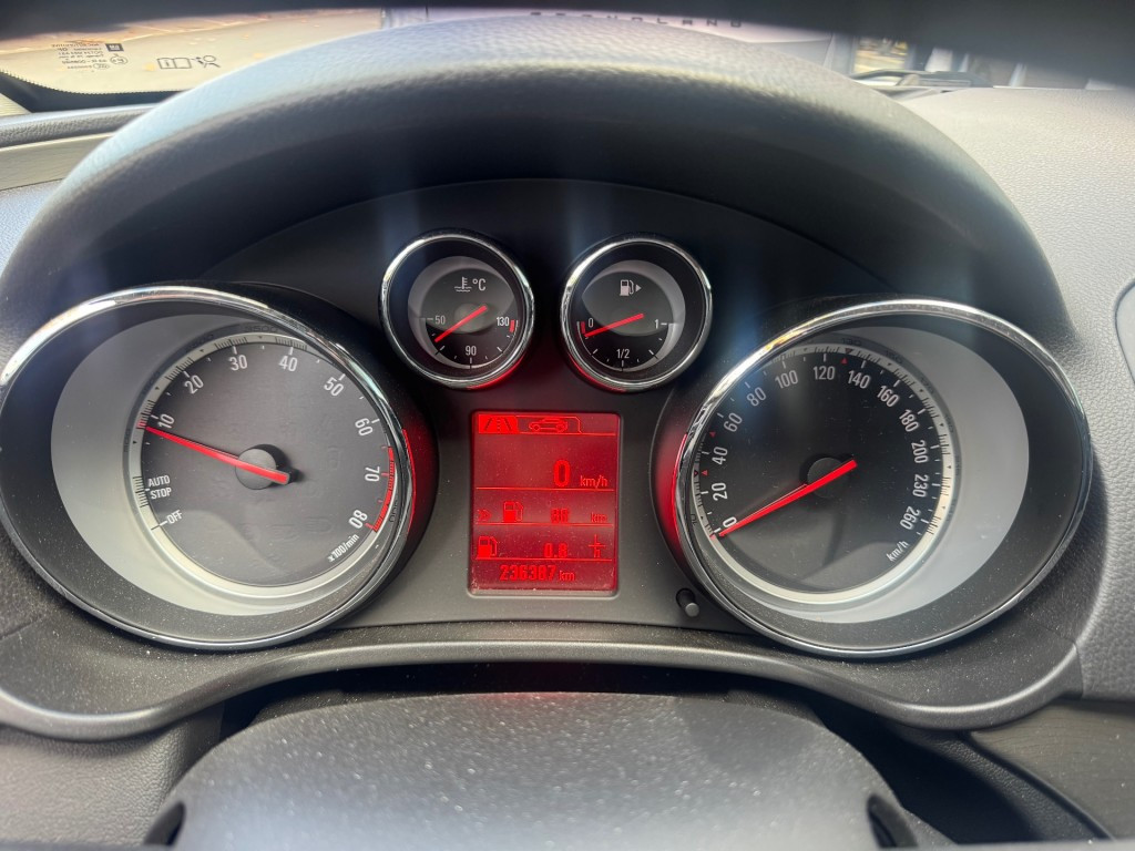 Hoofdafbeelding Opel Insignia