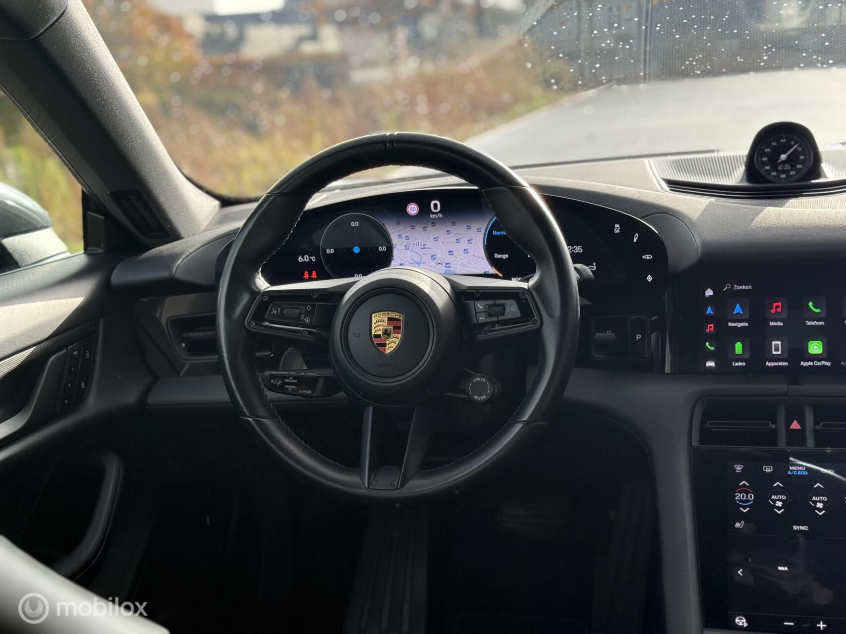 Hoofdafbeelding Porsche Taycan