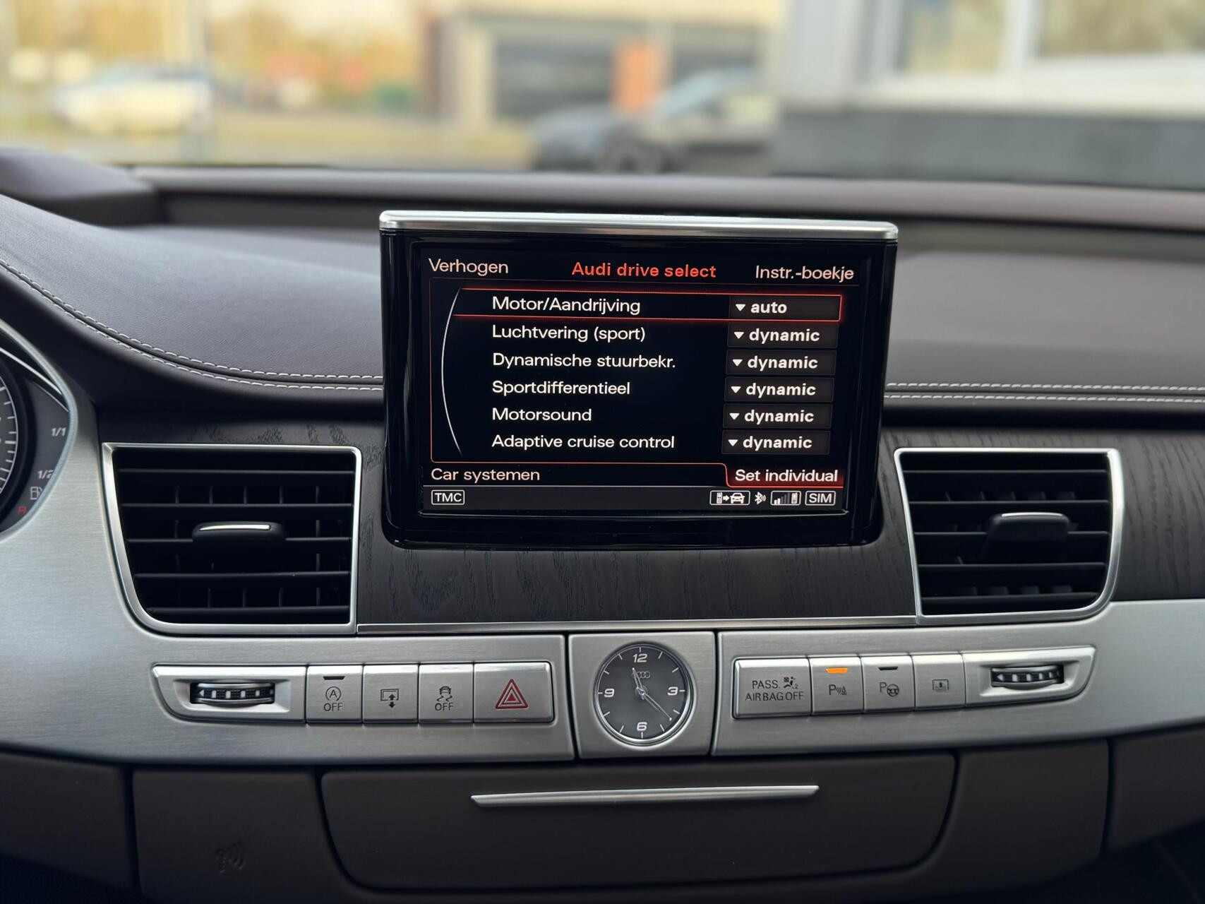 Hoofdafbeelding Audi S8