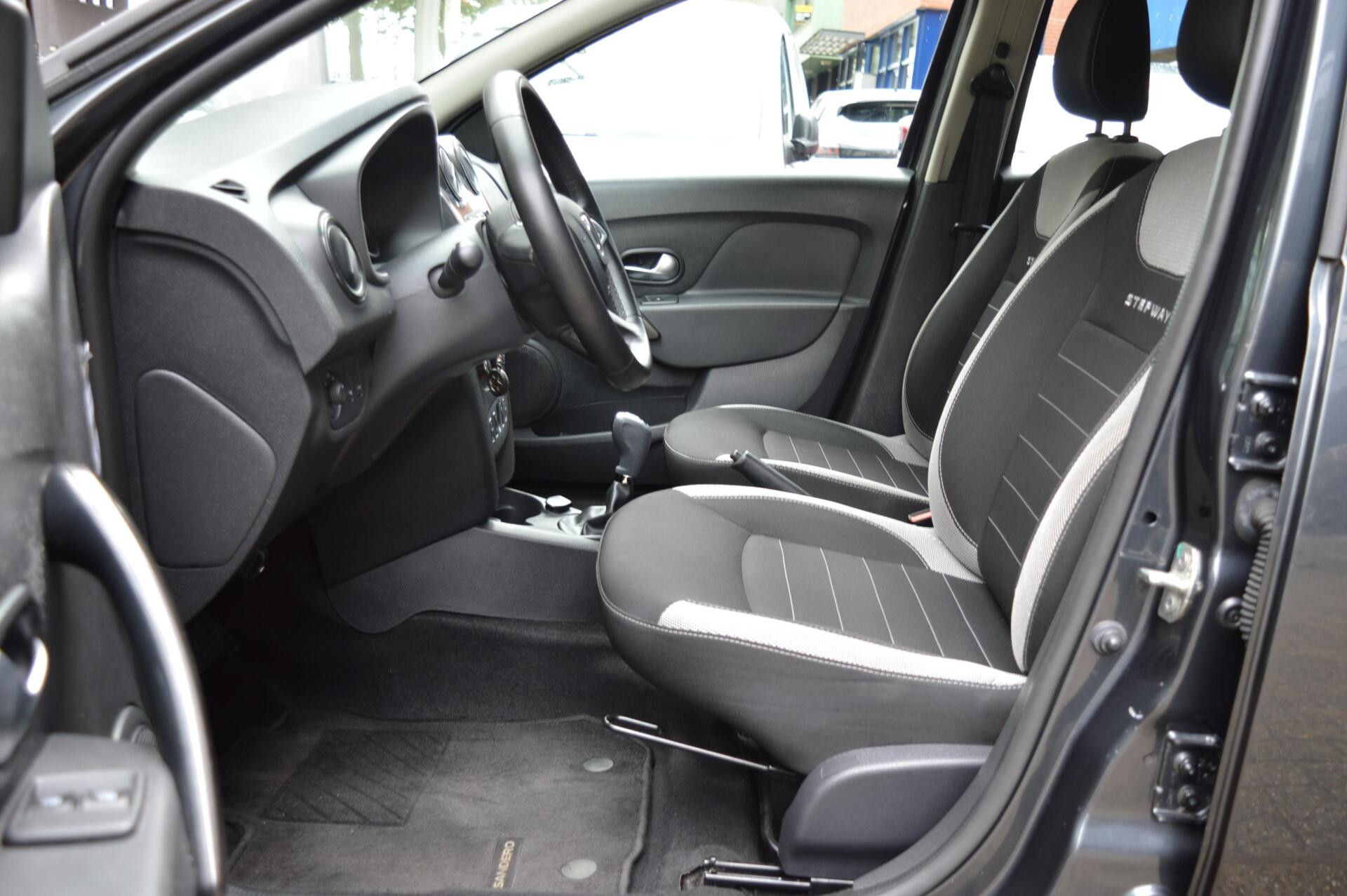 Hoofdafbeelding Dacia Sandero Stepway