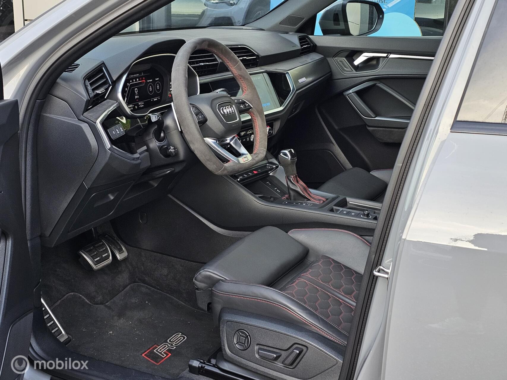 Hoofdafbeelding Audi RSQ3