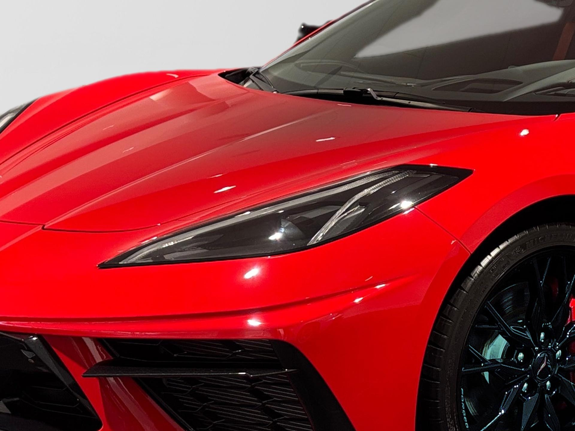 Chevrolet-Corvette-image-3