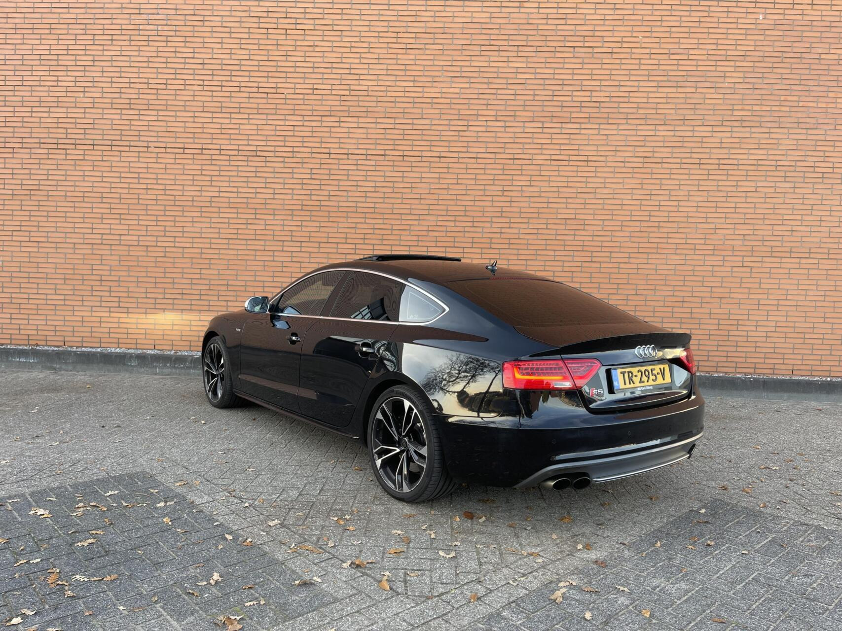 Hoofdafbeelding Audi S5