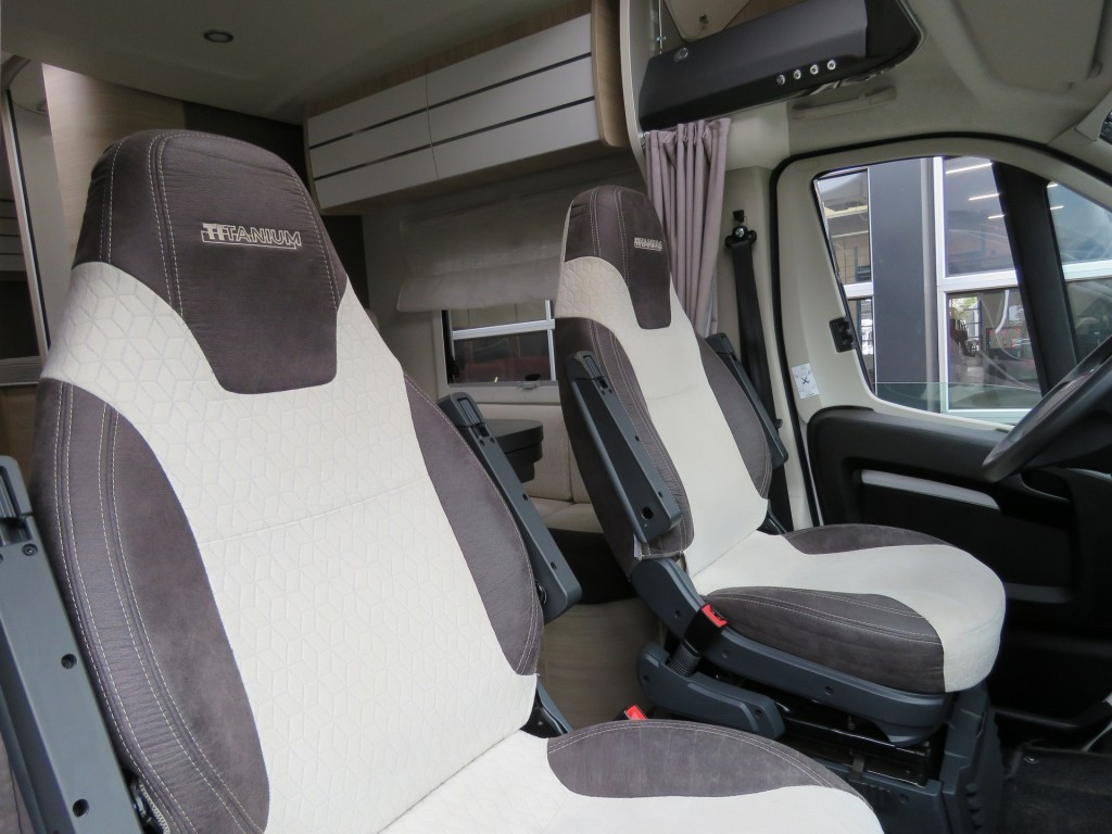 Hoofdafbeelding Chausson 627 Ga 5-pers. Titanium Vip