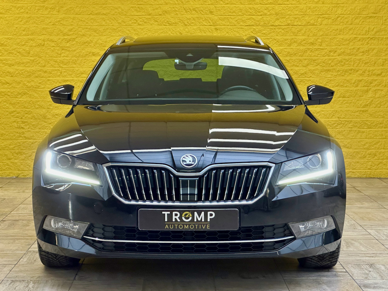 Hoofdafbeelding Škoda Superb