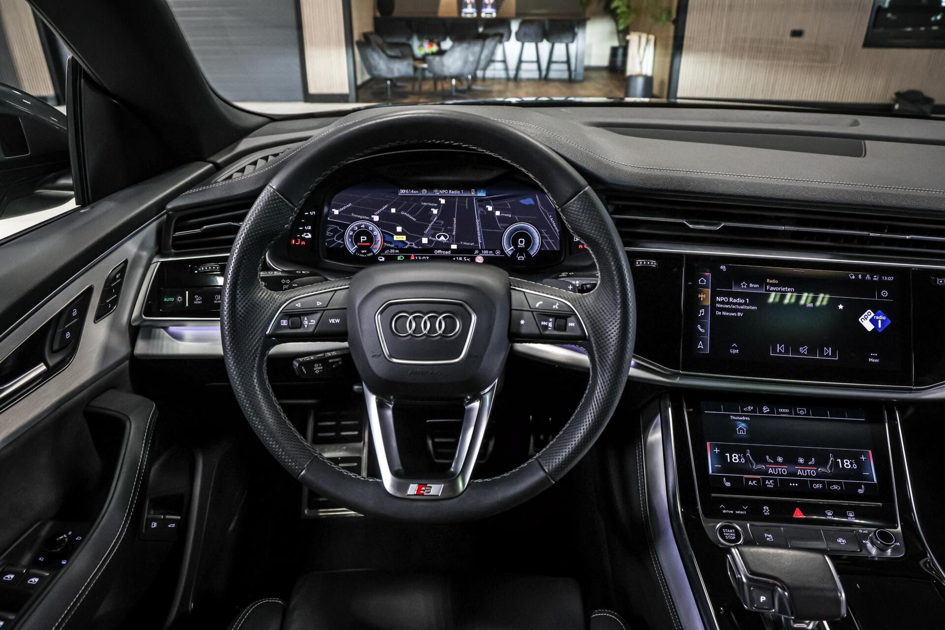 Hoofdafbeelding Audi Q8