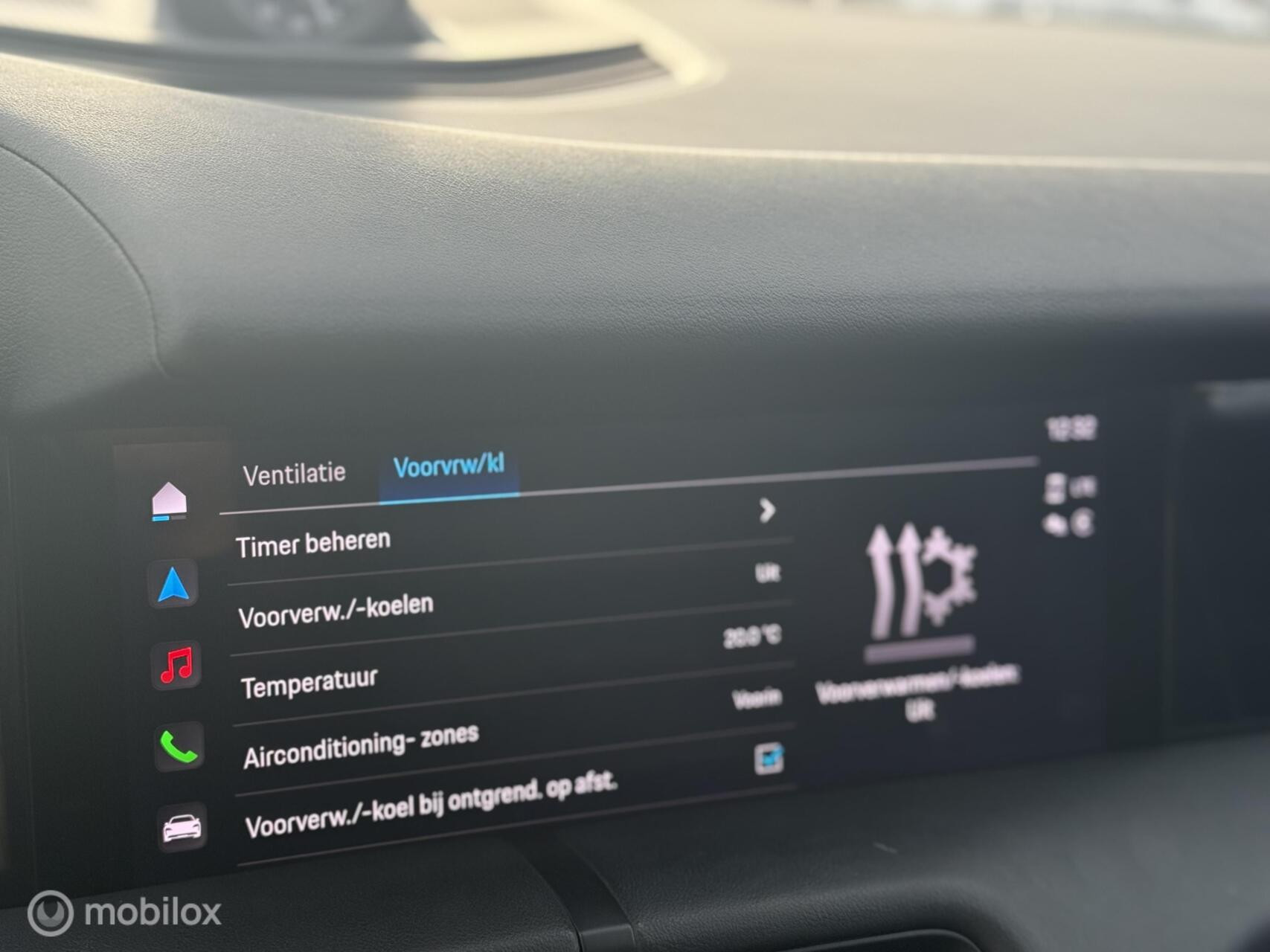 Hoofdafbeelding Porsche Taycan