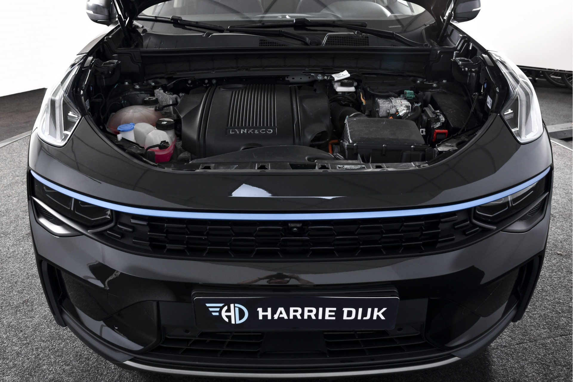 Hoofdafbeelding Lynk & Co 01